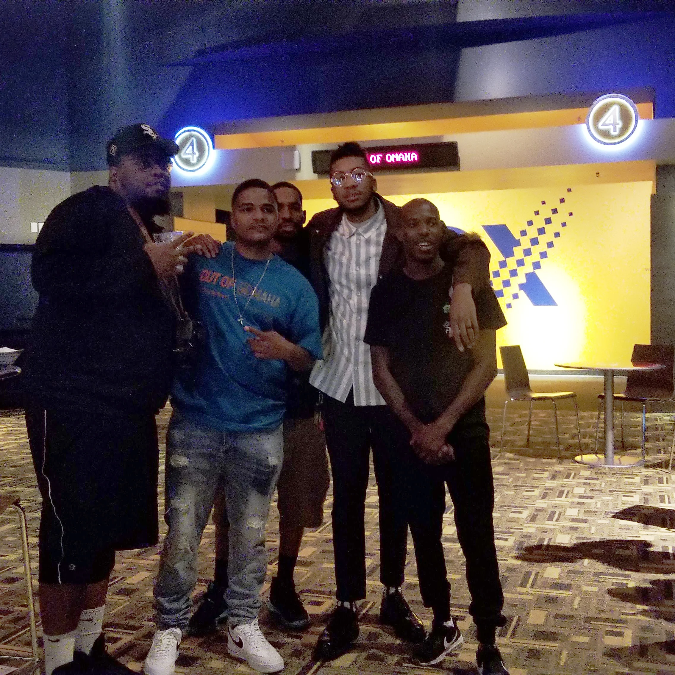 At center, Darcell Trotter (L) and Skylar Reed (R)