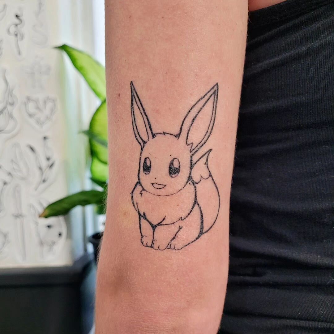 Two months healed for @radavis__! Love how this little Eevee healed up! 

DM to book something similar!

@soulinnhousetattoo
