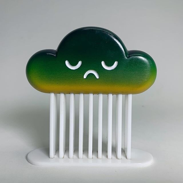 &ldquo;Rain cloud - 🇧🇷 edition&rdquo; SOLD Thank you @jeeehmarchi @_blakethesnake for supporting independent art! 😸 I love you guys! #sculpture #toydesign #designertoy #vinyltoys #art #popart #toys #chicagoart #acrylic #urethaneplastic #plasticart
