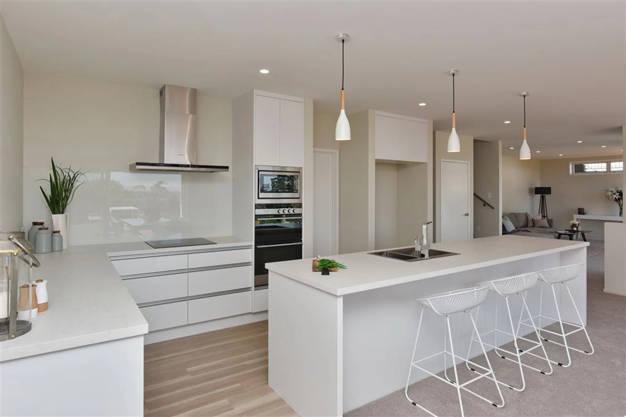 331-FM5247-Christchurch-City.jpg