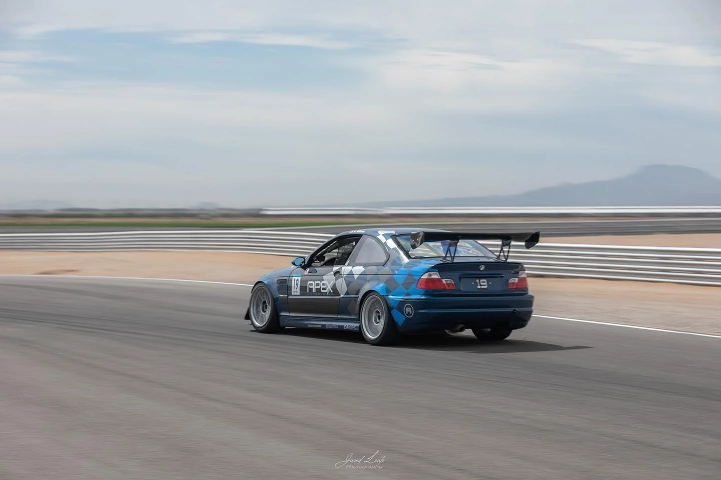 swipe right for a surprise.
-
#bmwm #bmw #bmwm3 #bmwe46 #bmwe46m3 #m3 #bmwusa #azeuros #statice46 #the46ers #arizona #arizonacarscene #e46boys #bimmerfest #bmwrepost #bmwmrepost #apex #apexmotorclubaz #e46m3trackbuild #track #trackcar