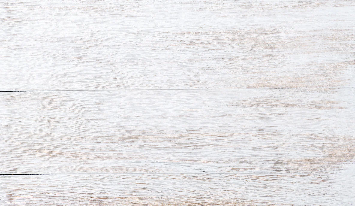 Painted wood (matte)