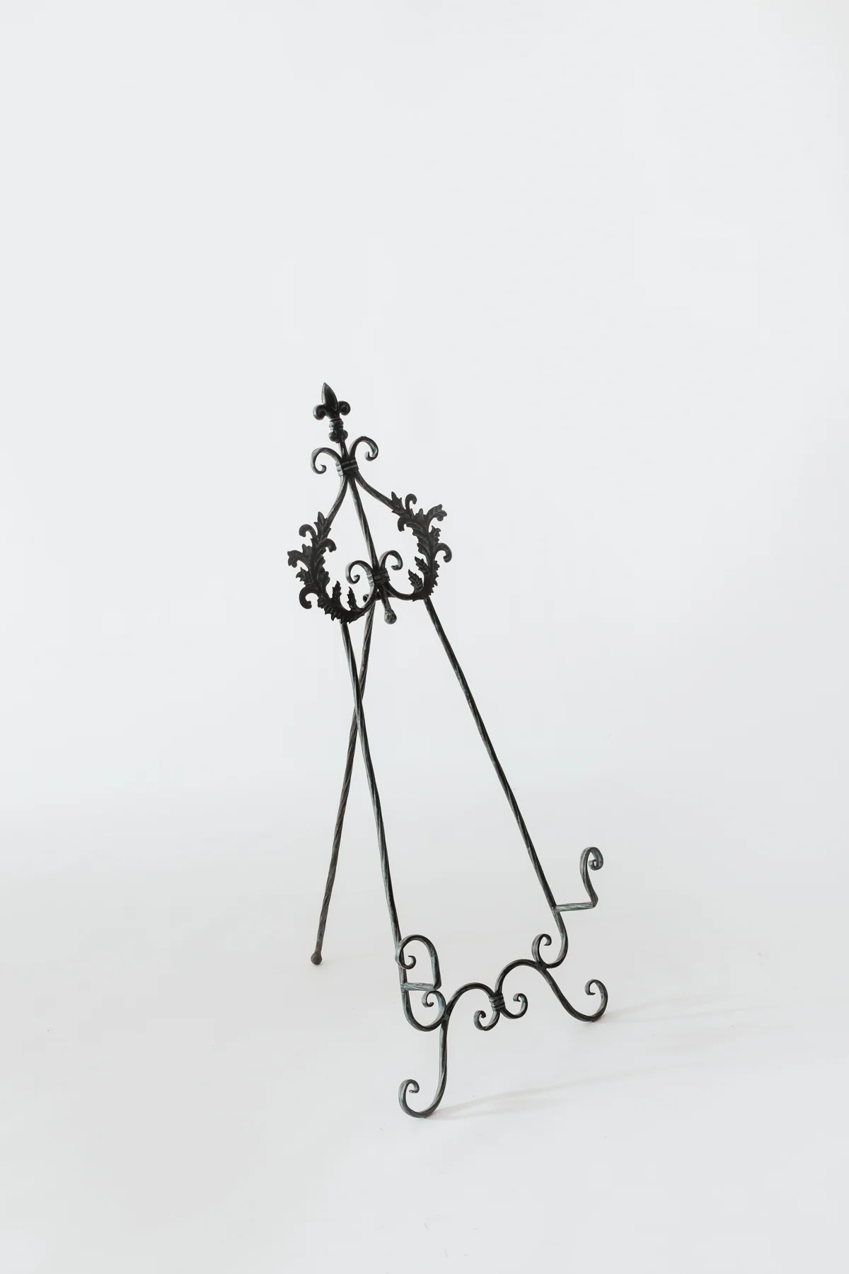 MINK METAL EASEL (Small)