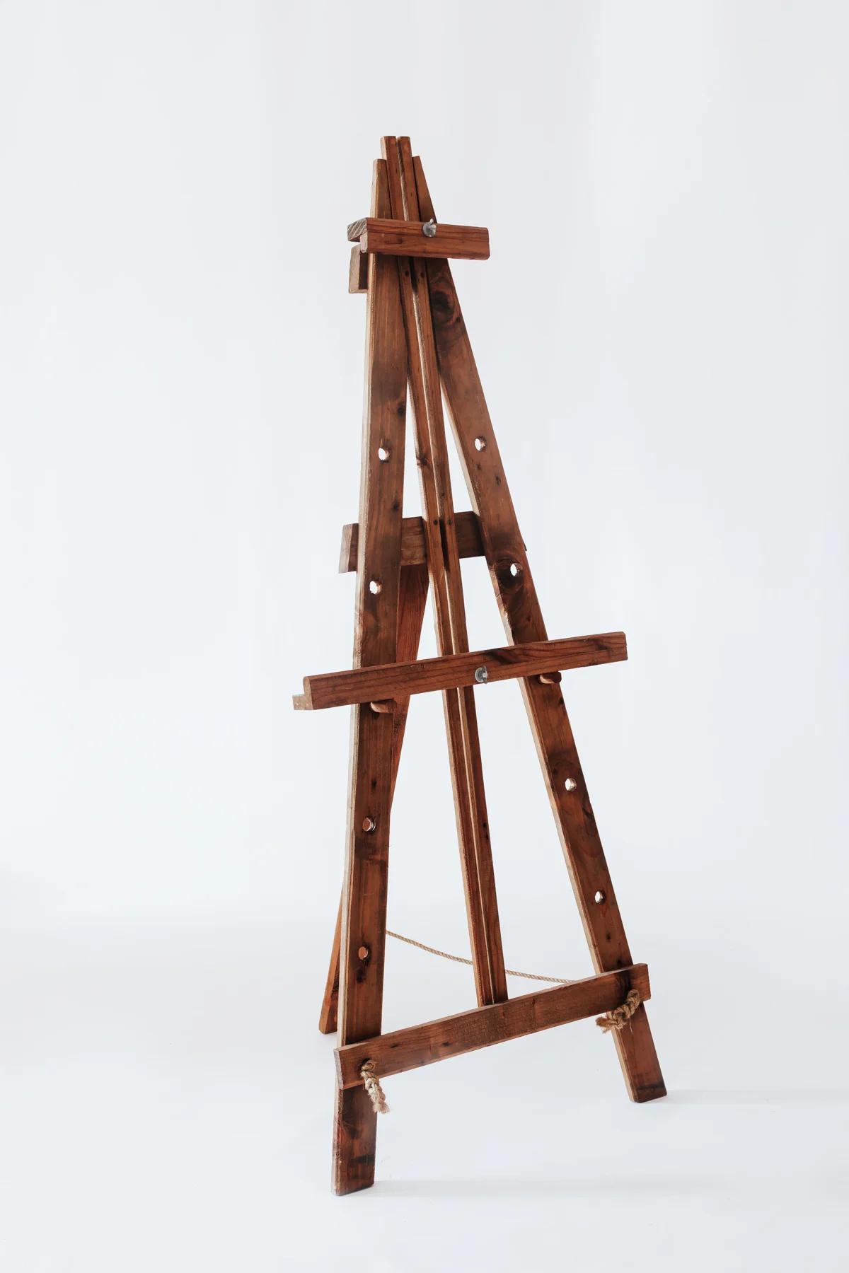 ELK WOODEN EASEL (Large)