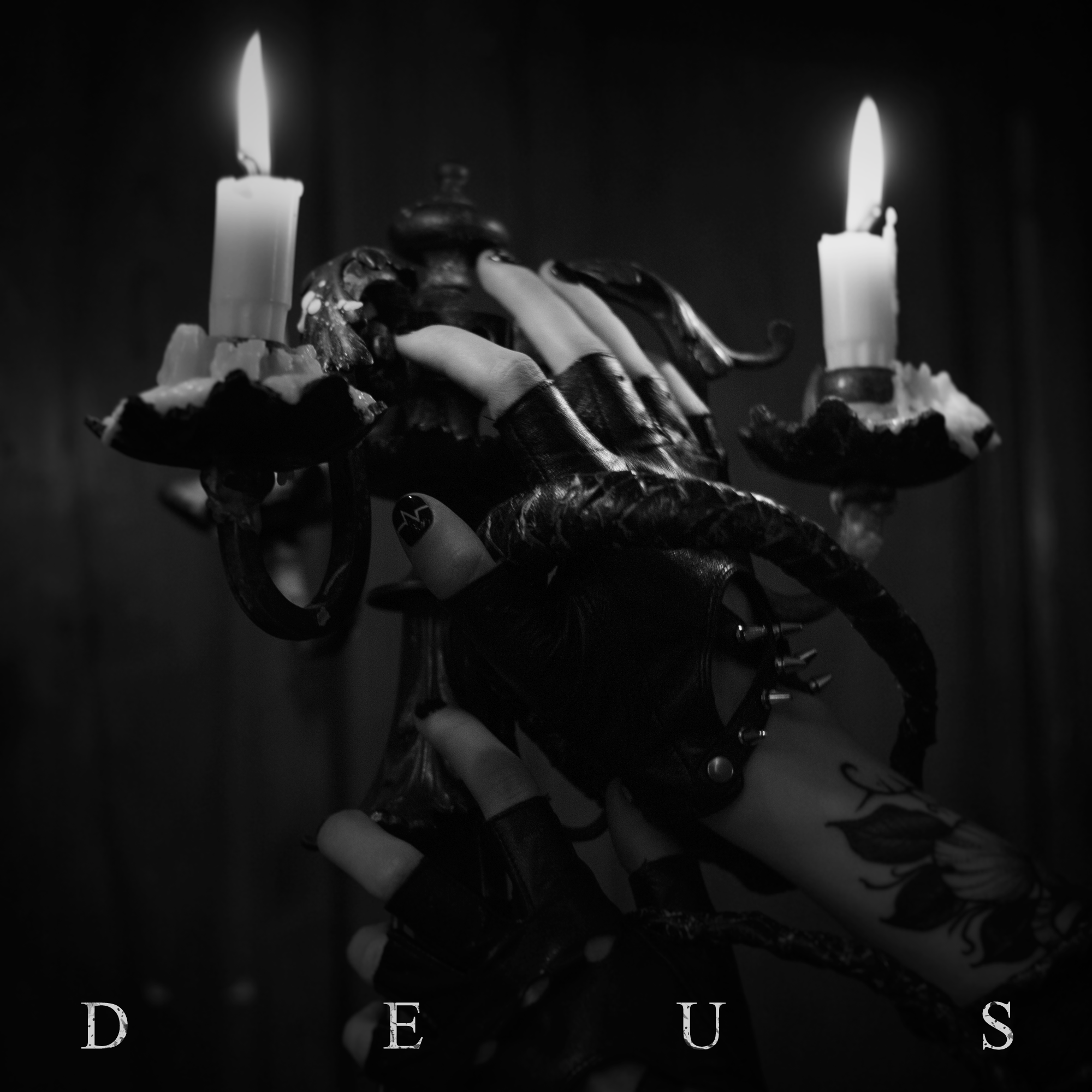 DEUS_JACKET.png