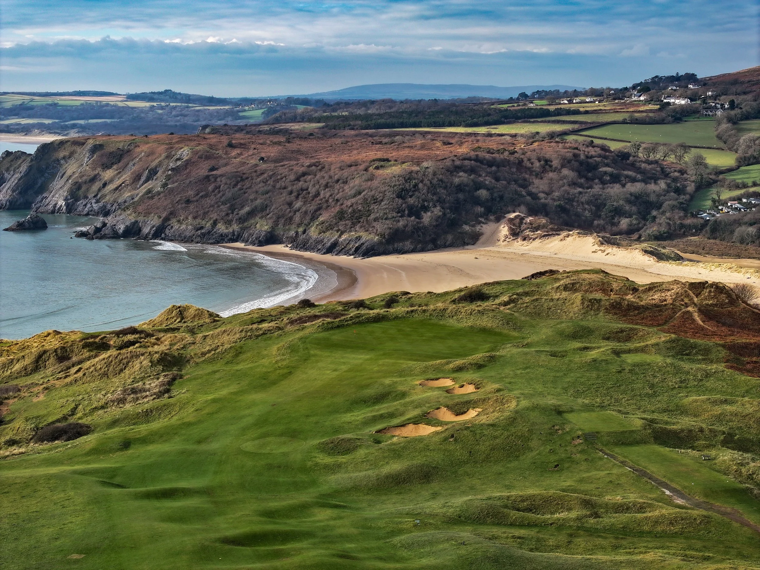 pennard-golf-club-midday-backdrop.jpg