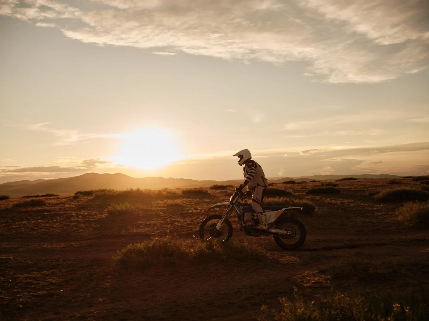 Cheers to all our 2026 riders &amp; creating memories this season! We can&rsquo;t wait to host you - already starting in April, so not much time left 😍🇲🇳 #onceinalifetime 
@husqvarna.motorcycles