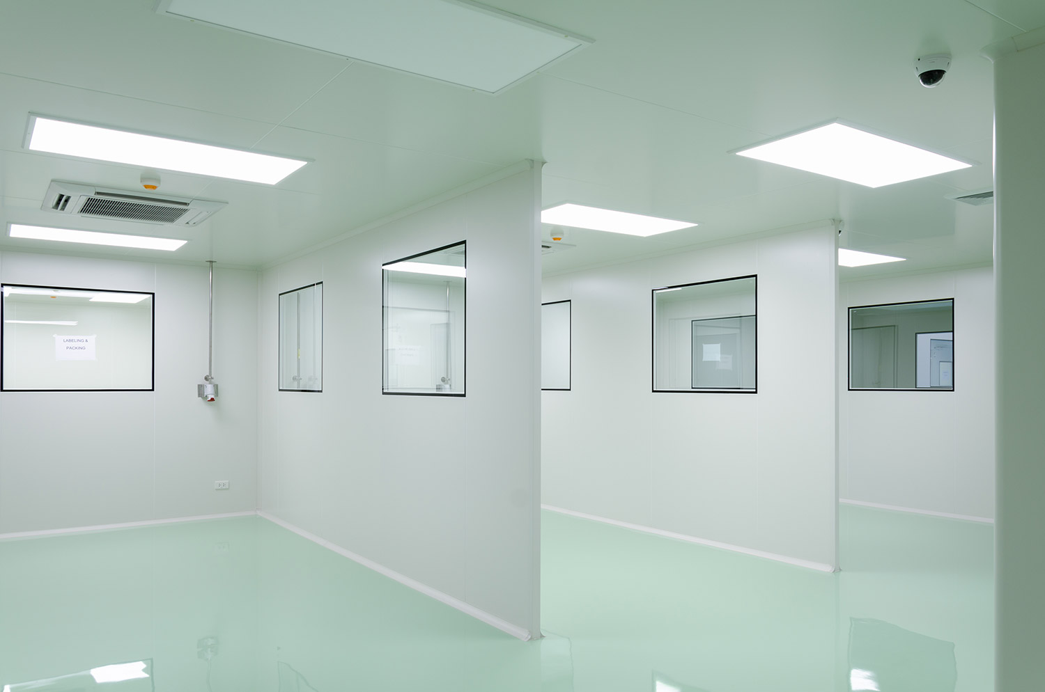 cleanroom.jpg