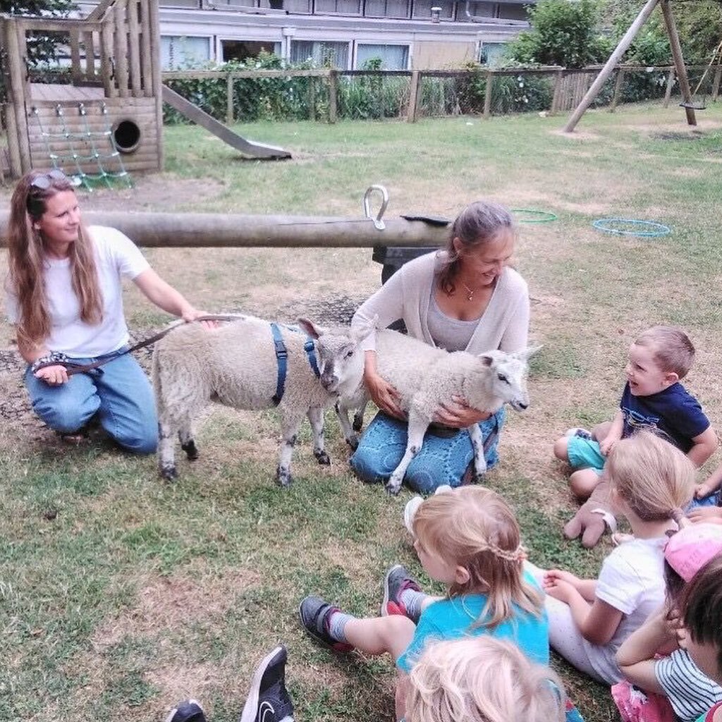 A wonderful end to what has been a magical year, with the most amazing preschoolers. Catching up with lambs, keeping cool with water and the parachute and using tools to create jewellery for our party has been such fun! Good luck to all to our presch