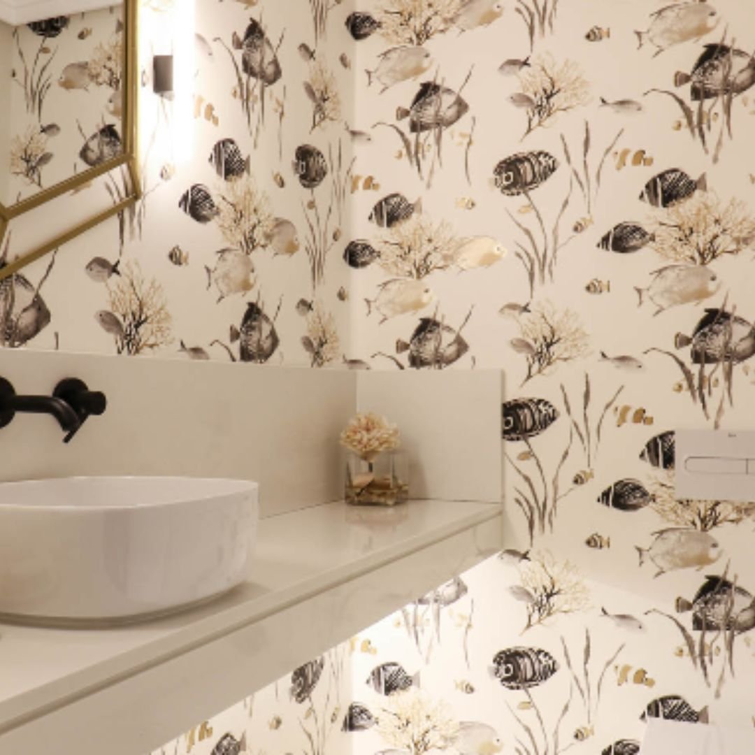 &iexcl;Descubre la innovaci&oacute;n en cada rinc&oacute;n de este &aacute;tico d&uacute;plex! 🏙️✨ La reforma integral incluy&oacute; la creaci&oacute;n de una segunda cocina oculta en la pared de la planta superior, &iexcl;perfecta para atender la 