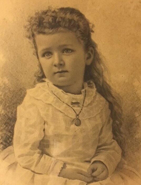 Flossie, age 4.jpg