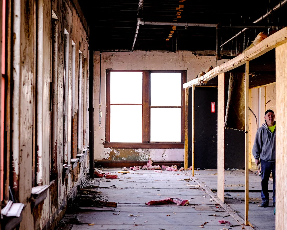 Demolition of the third floor of 2000 S. High