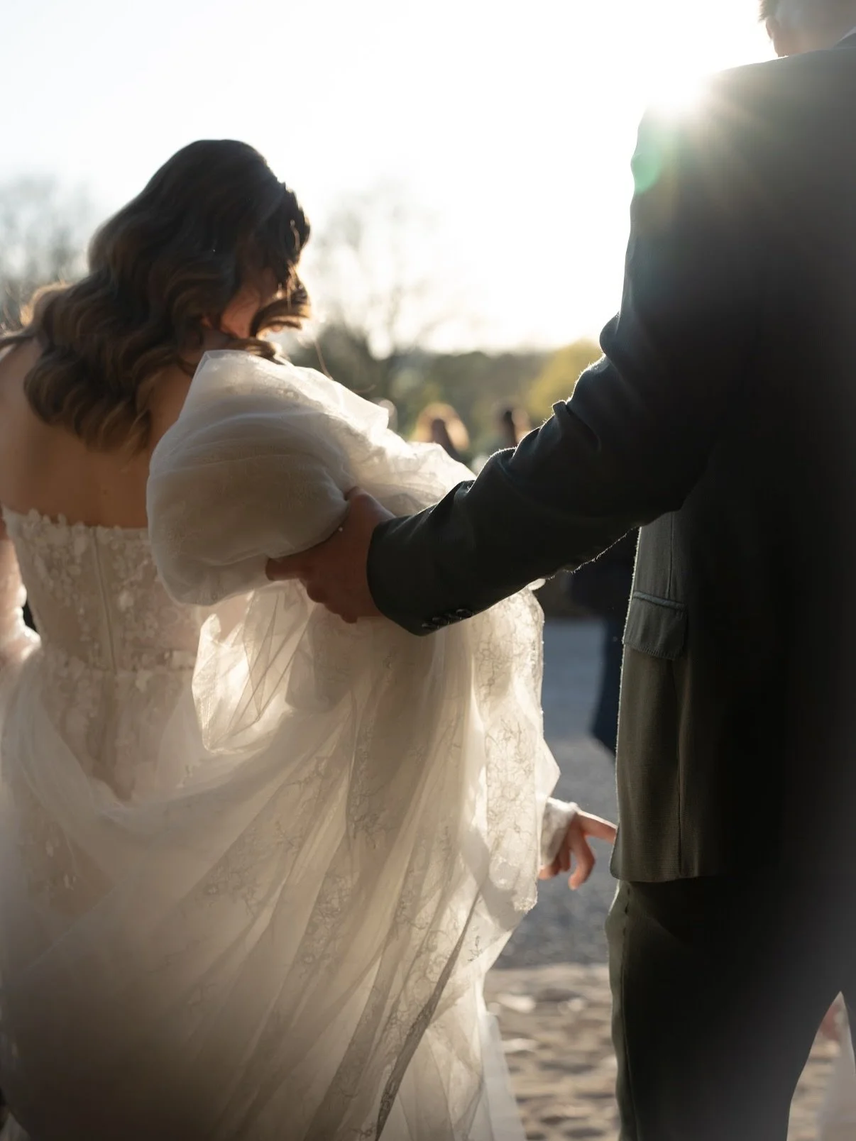 Wedding Hair Review from Maisie&hellip; scroll to read Maisie&rsquo;s experience 💞

From the calm of bridal prep to golden‑hour newlywed moments &mdash; a dream day from start to finish.

@maisiee.watson 
@thetithebarn 
@georgiasvisualsweddings 
@ma