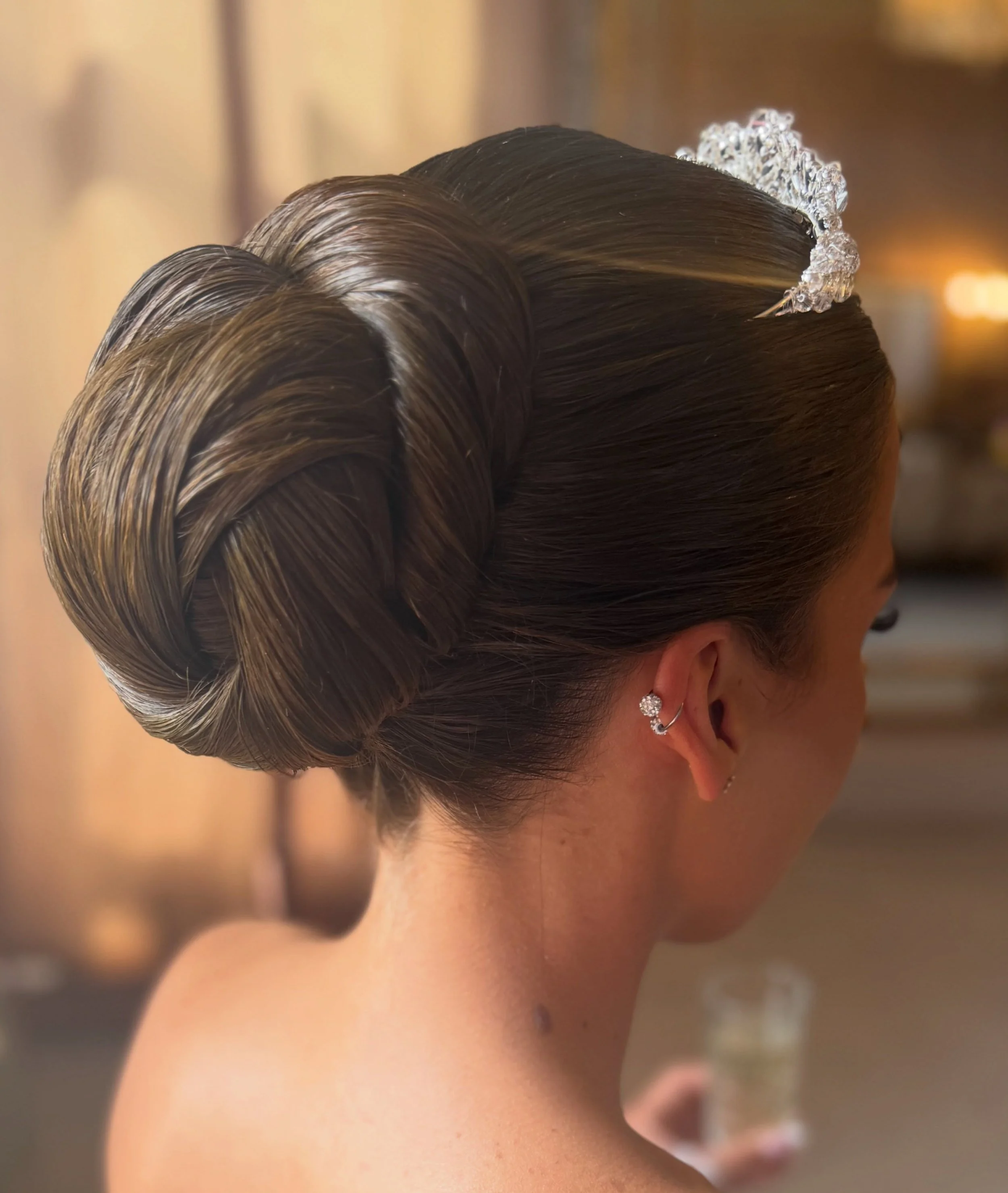 When Becky came for her trial she showed me 3 or 4 slick bun styles. She has long (I&rsquo;d say over 22inch) bonded extensions. I was nervous to tell her that her bun might be bigger than the pictures she showed me but I&rsquo;d pull out all the sto