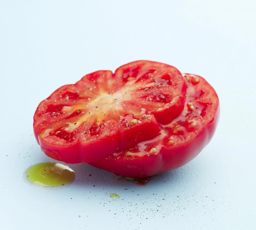 Tomato-Renee-Comet-Food-Photographer. For advertising food photography, food photography packaging, food photography online ordering, commercial food photography, food photography cookbooks, food photography libraries, food photography digital conte