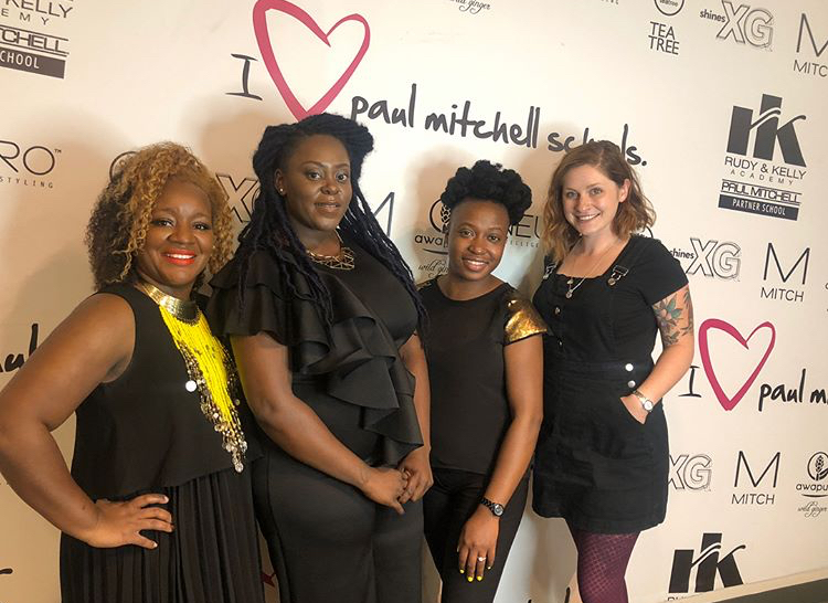 Fawnee + the Salon Noa Team with Chelsea
