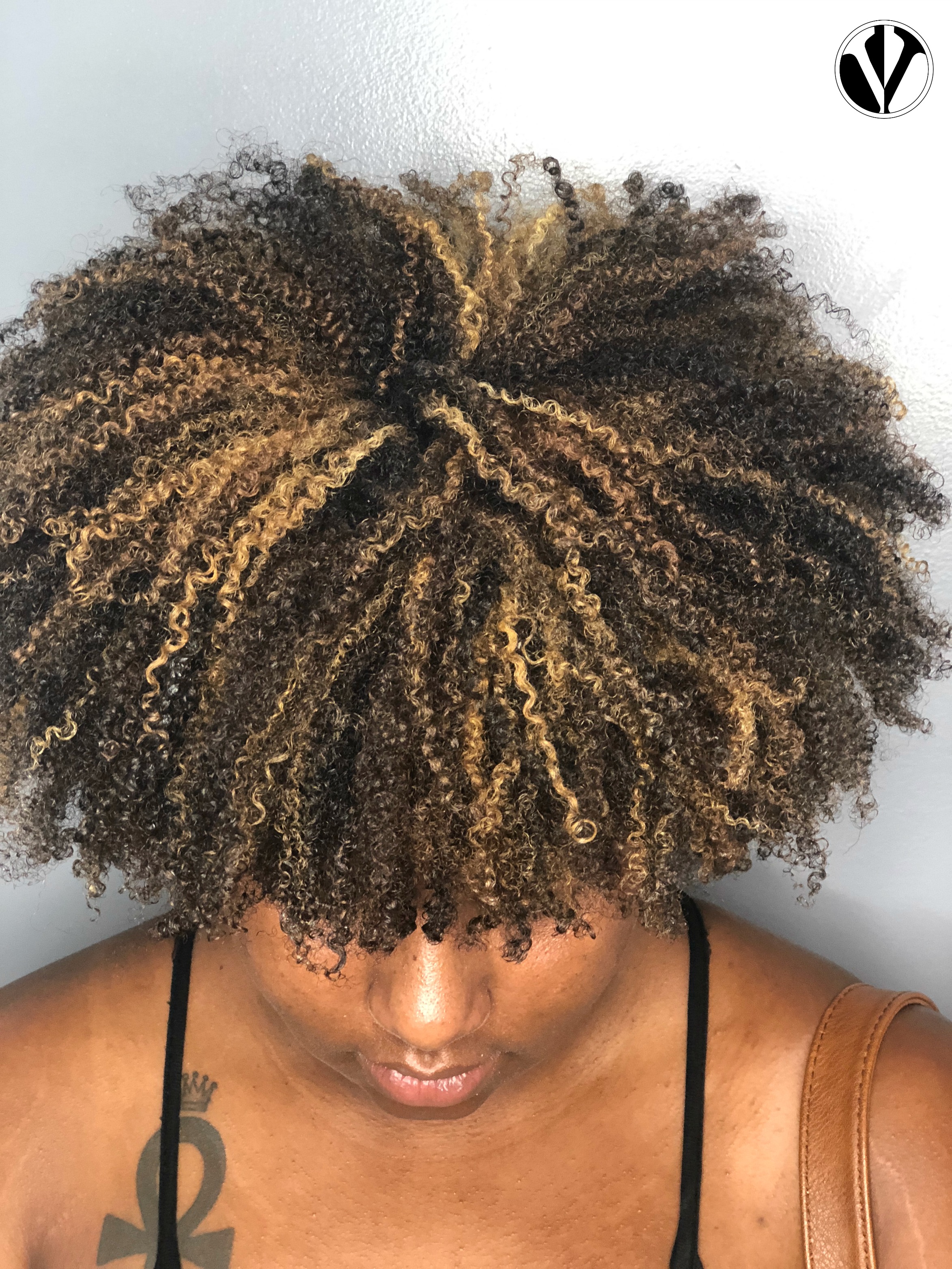 curly hair — Blog — Versus Salon