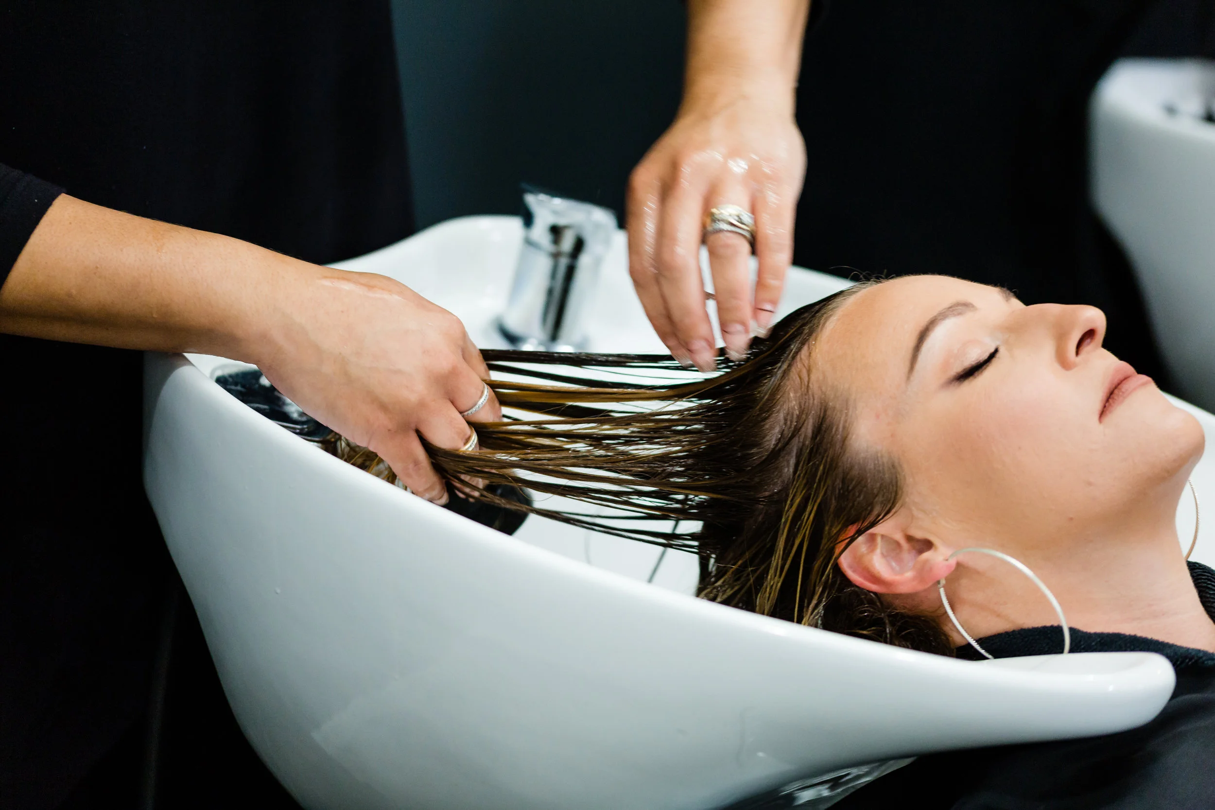 VersusSalon-12.jpg