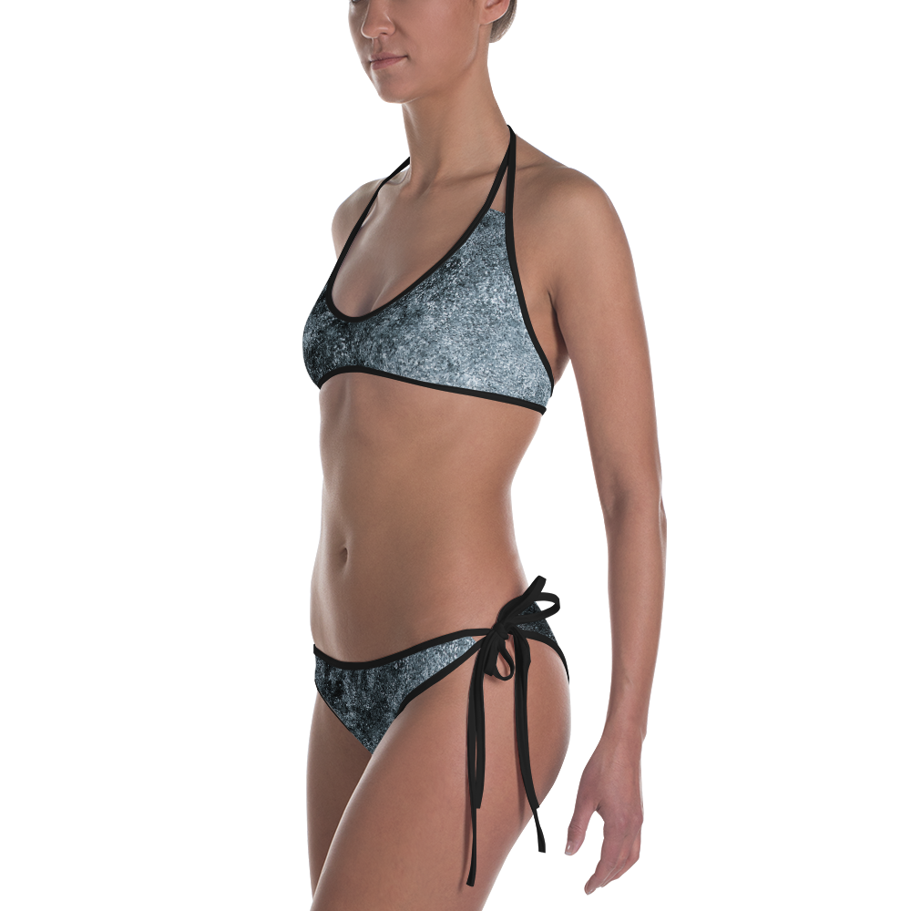 nathan-anderson-505933-unsplash_mockup_Left-view-of-Bikini-Inside_Black.png