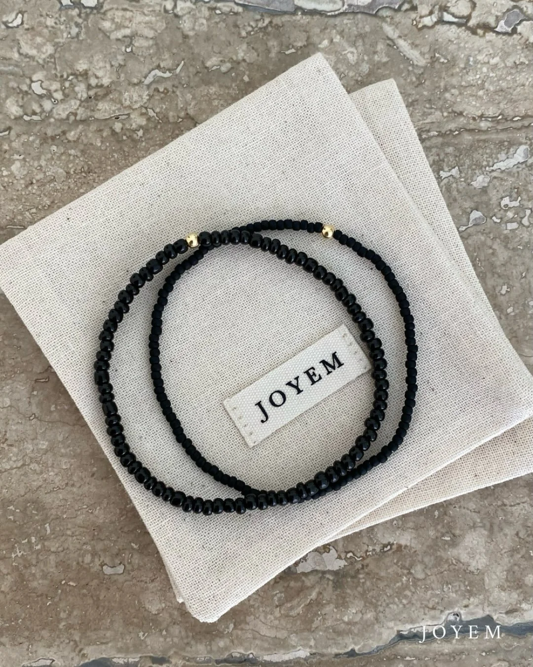 Meet &lsquo;All Black&rsquo; &ndash; cool, confident and made for every mood, every outfit, every day 🖤

Handmade with smooth black premium glass beads, this bracelet is your go-to for every outfit that needs a touch of effortless edge. The deep bla