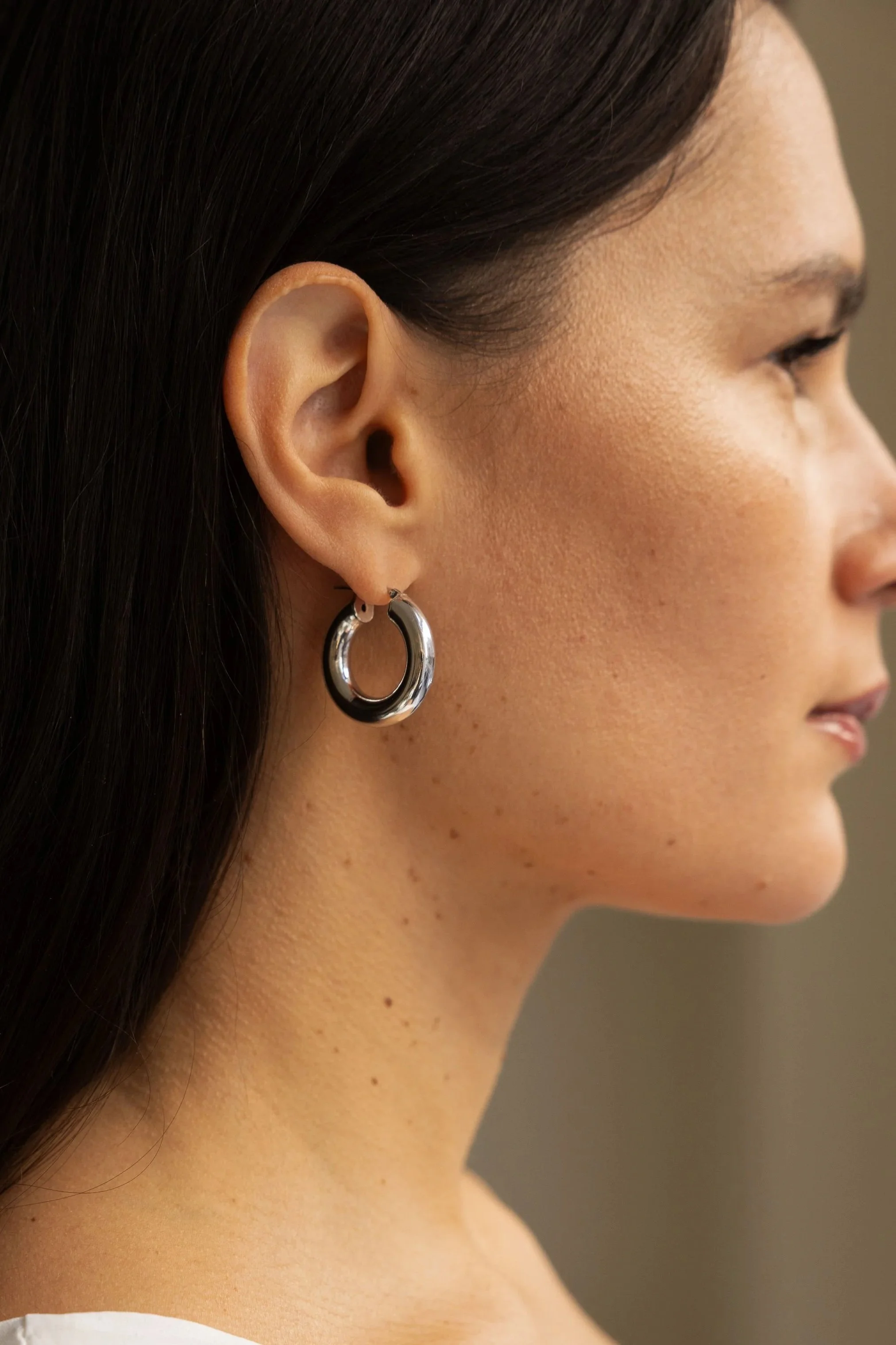 JOYEM+Nolita+Hoops+Close-Up.jpg (Copy)