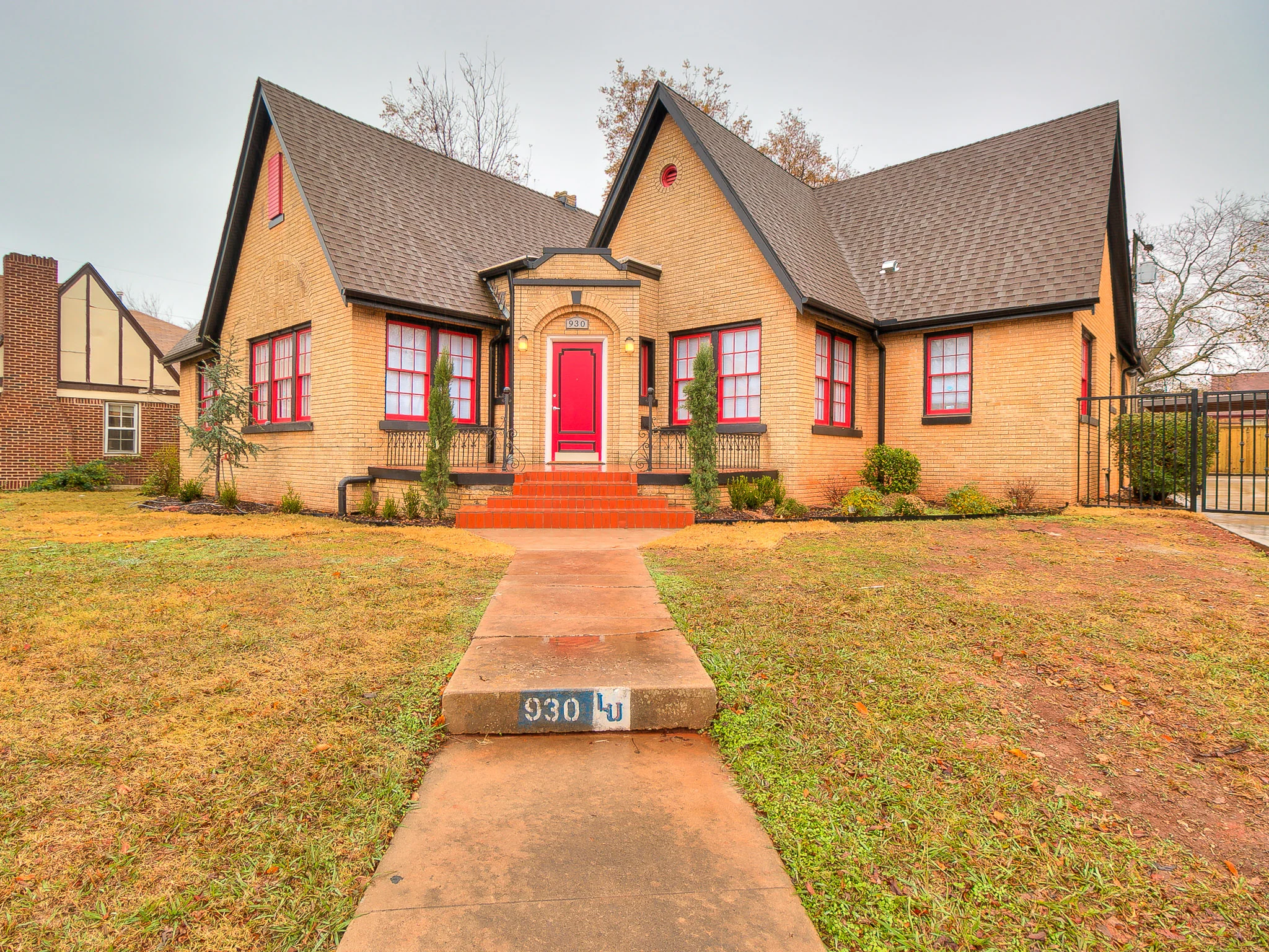 930 NE 21ST ST-7.JPG