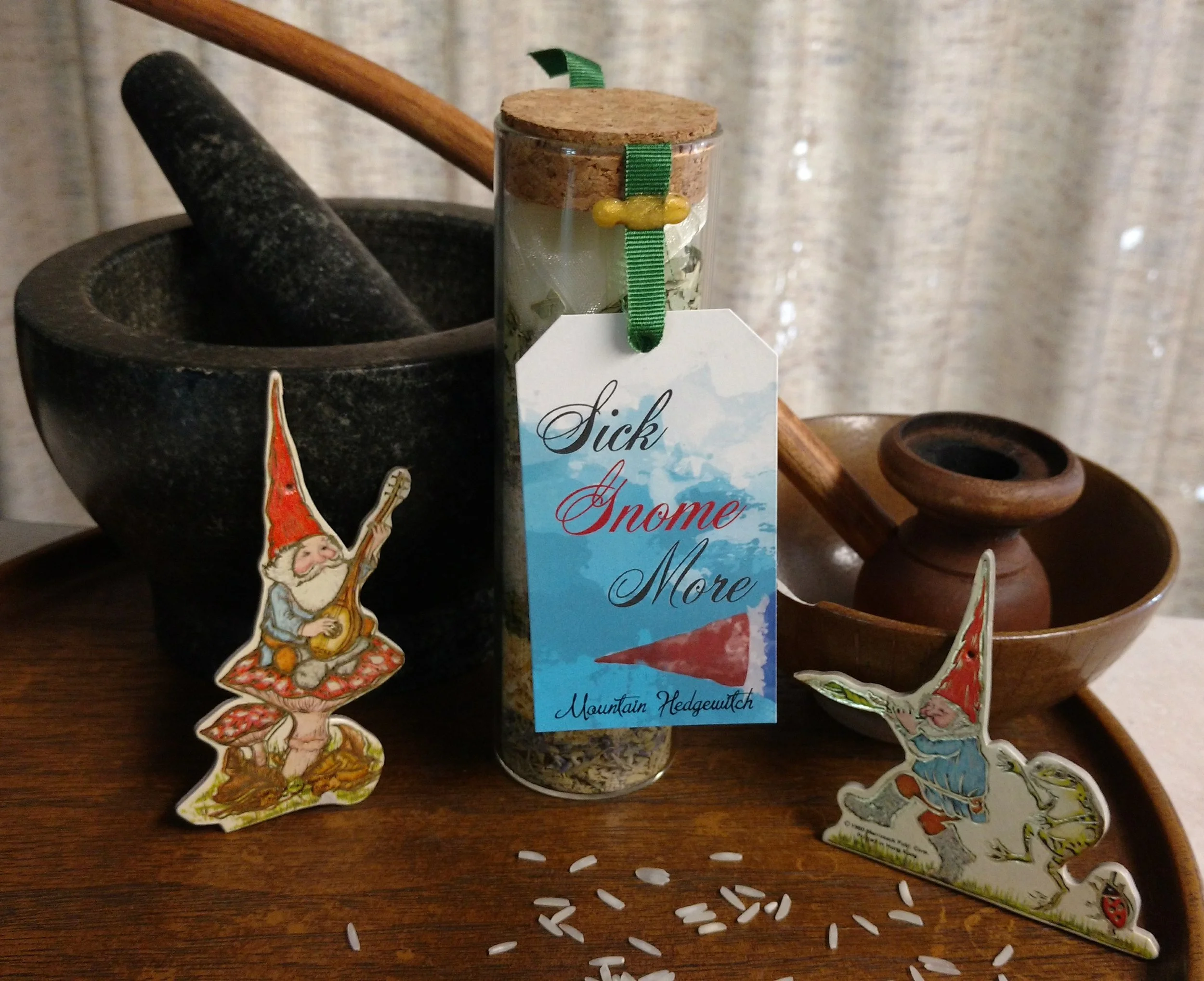 Gnome product.jpg