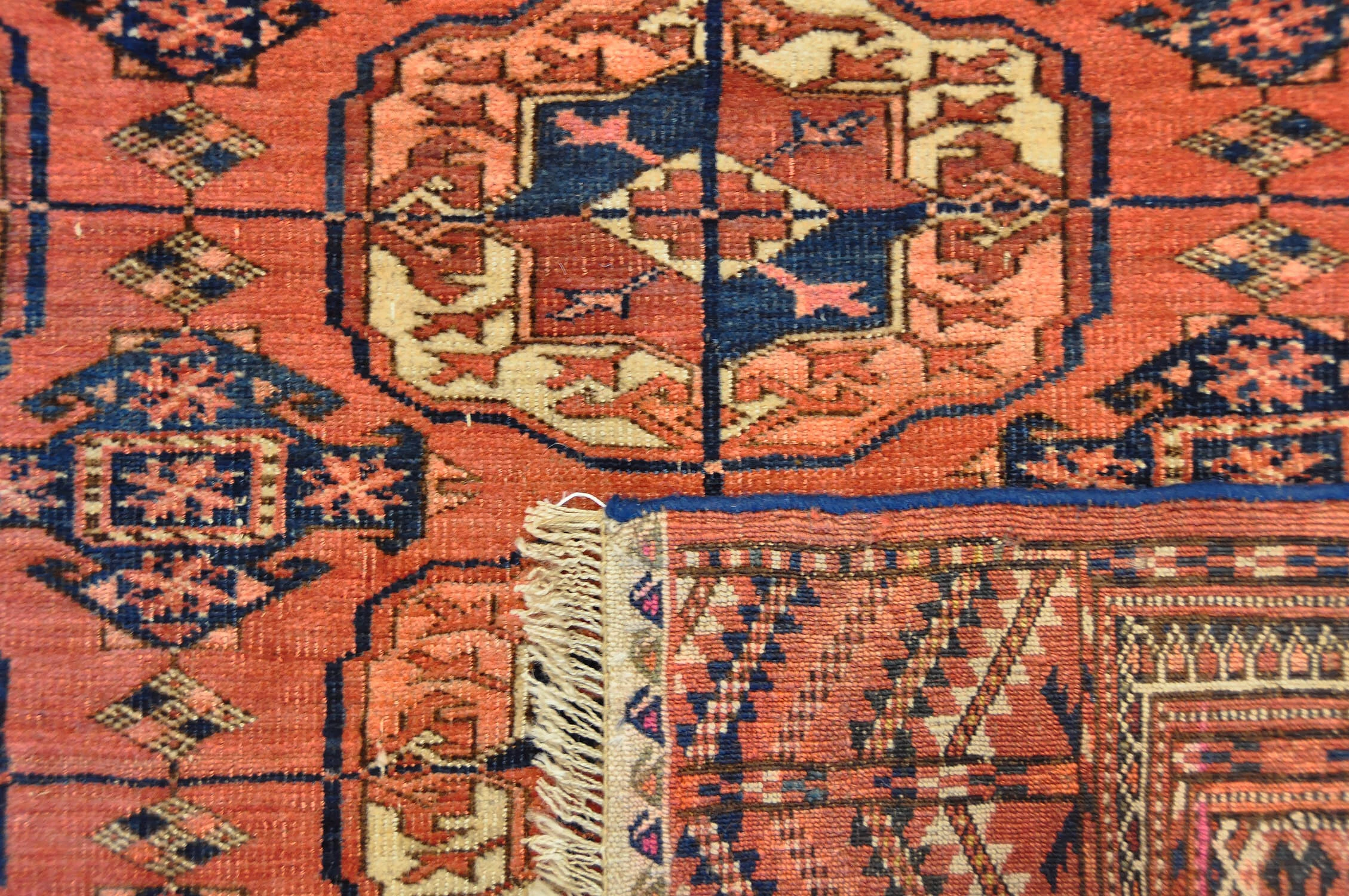 CRR-08-Large-Antique-Turkmen-Yamot-313cm-x-220cm-£16,250-03.jpg