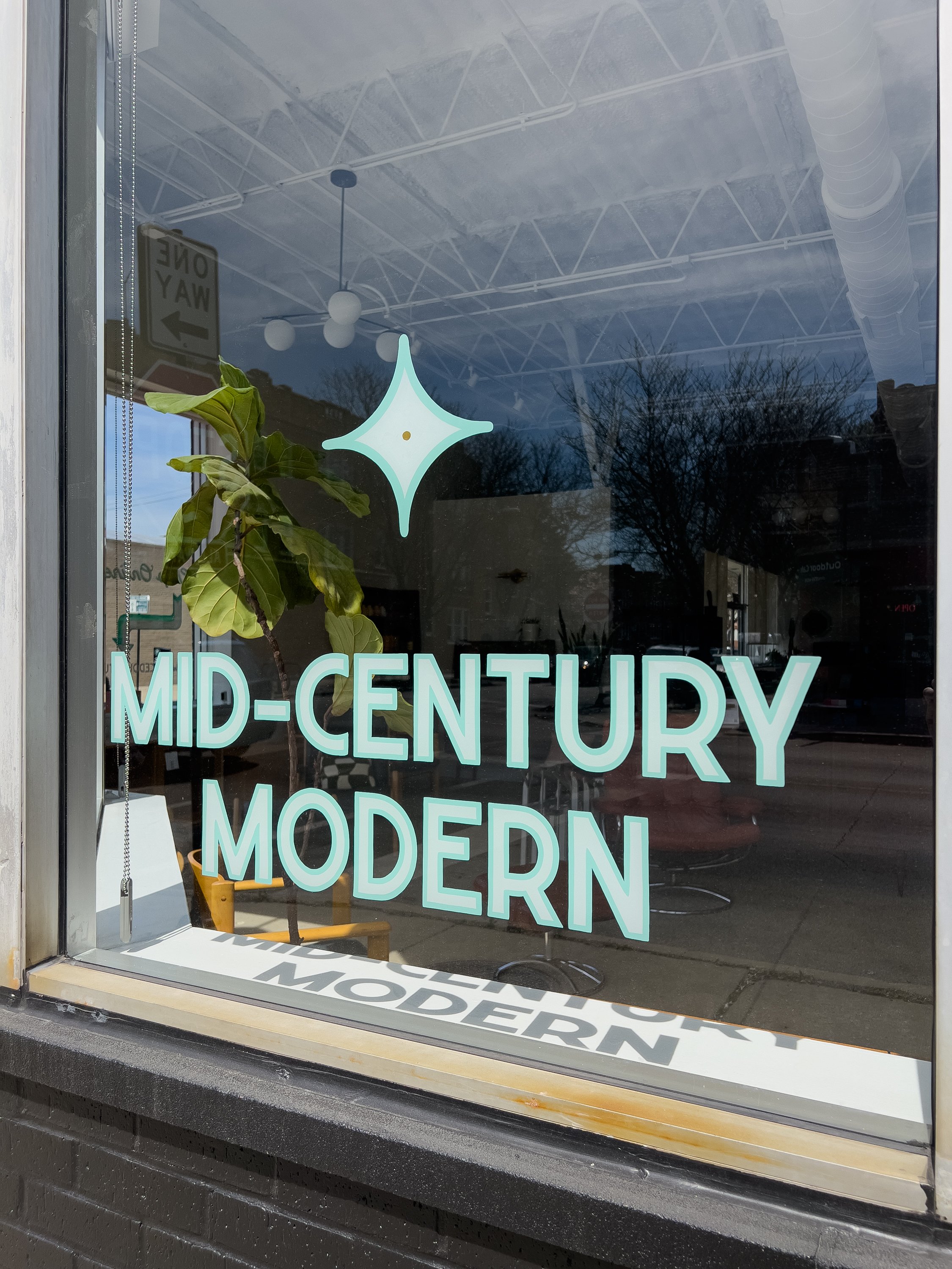 Sign Painting on Storefront Windows