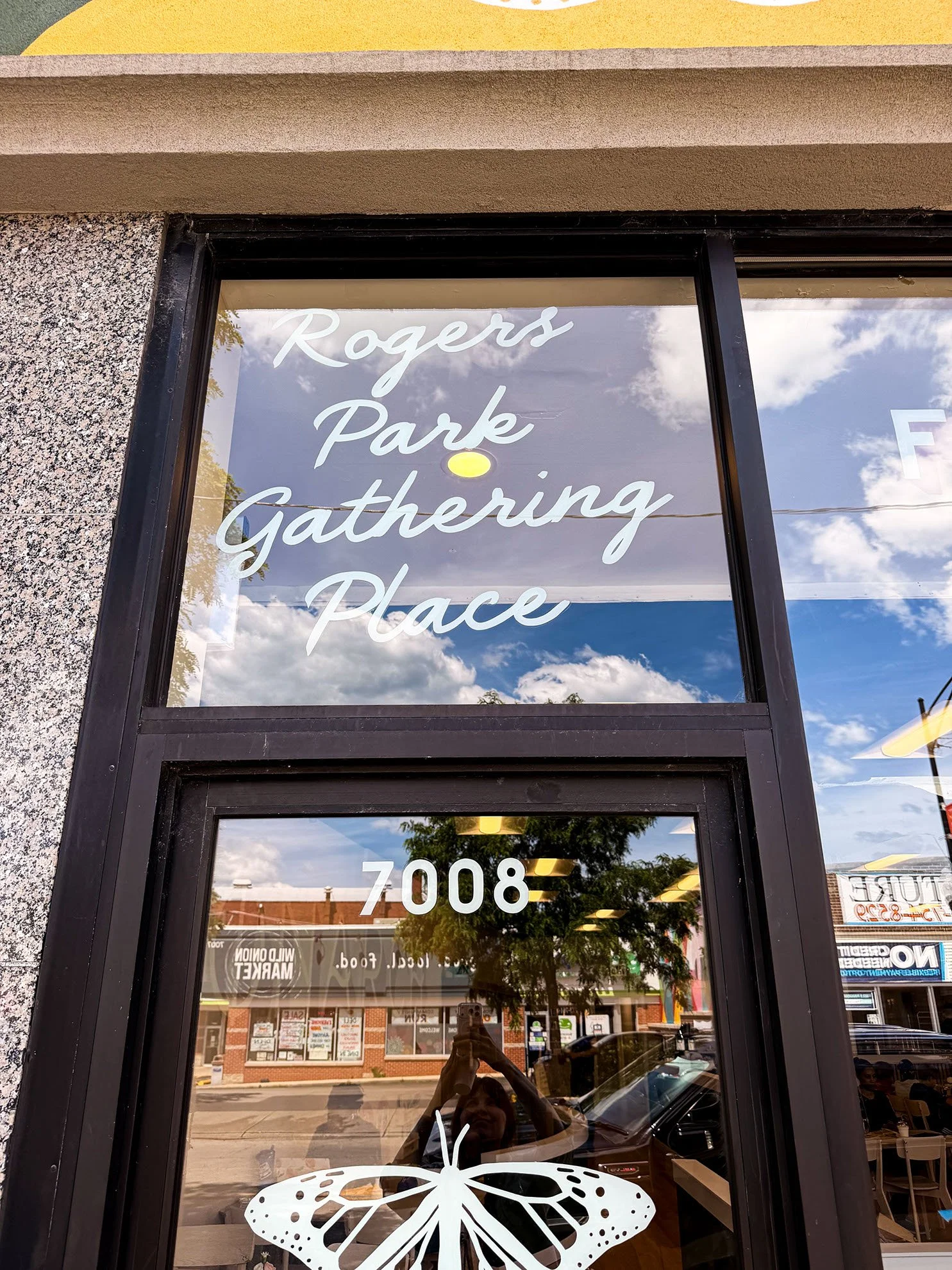 Monarch community market and cafe signage