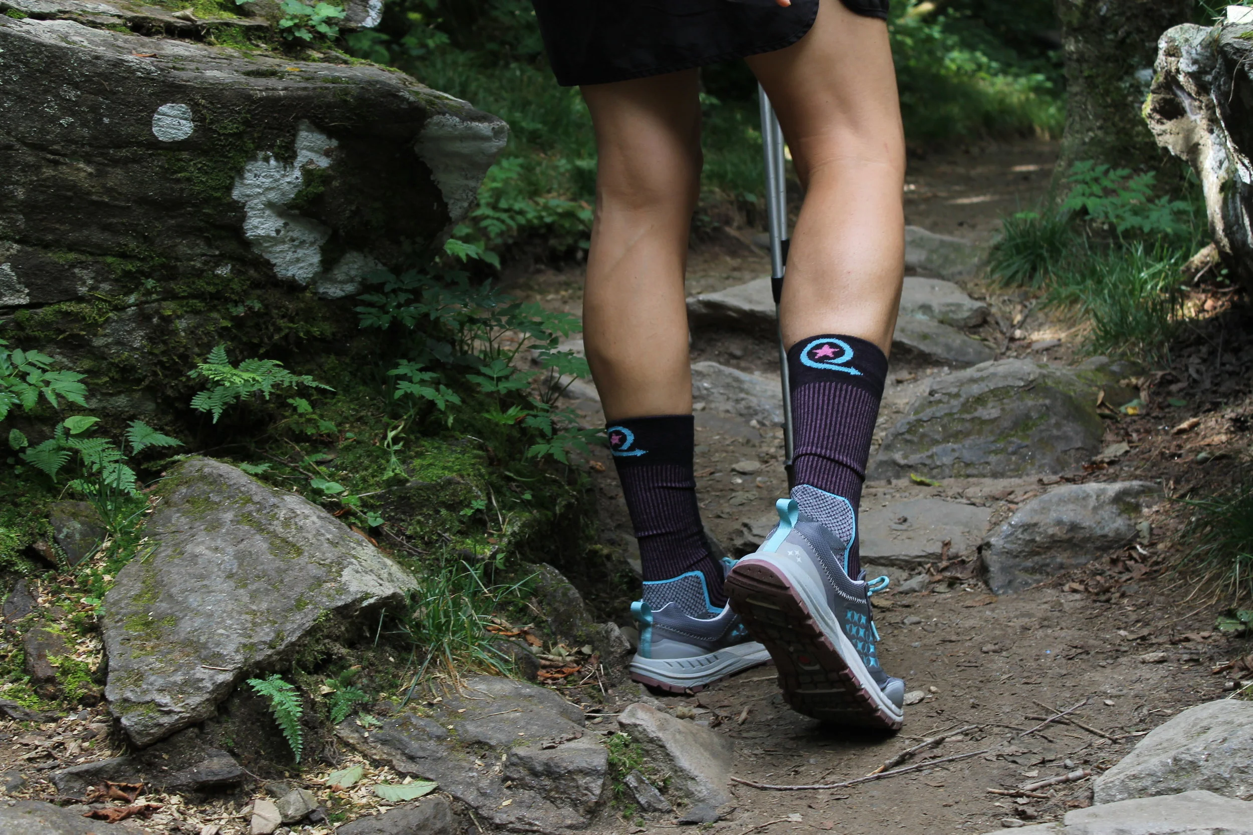Farm To Feet Mount Airy, NC Farm to Feet® is committed to the single, simple goal of creating the world’s best wool socks by exclusively using an all-American recipe: US materials, US manufacturing, and US workers. With its supply chain completely within the U.S., Farm to Feet is able to ensure the highest quality…