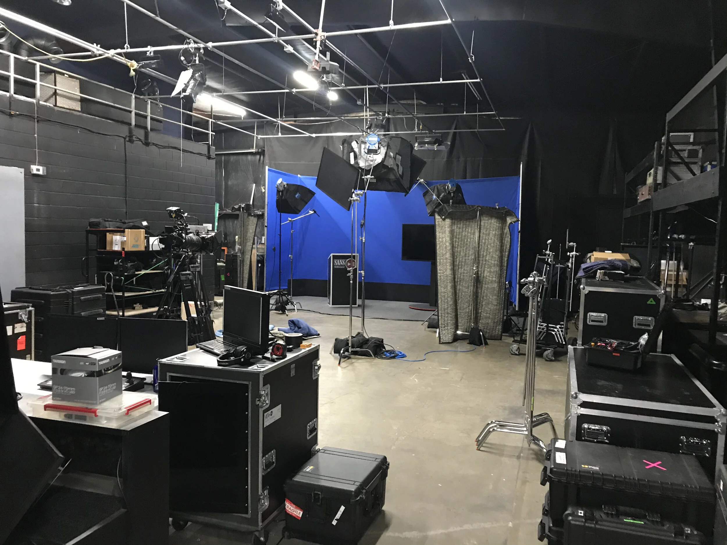 Studio SANS3.jpg