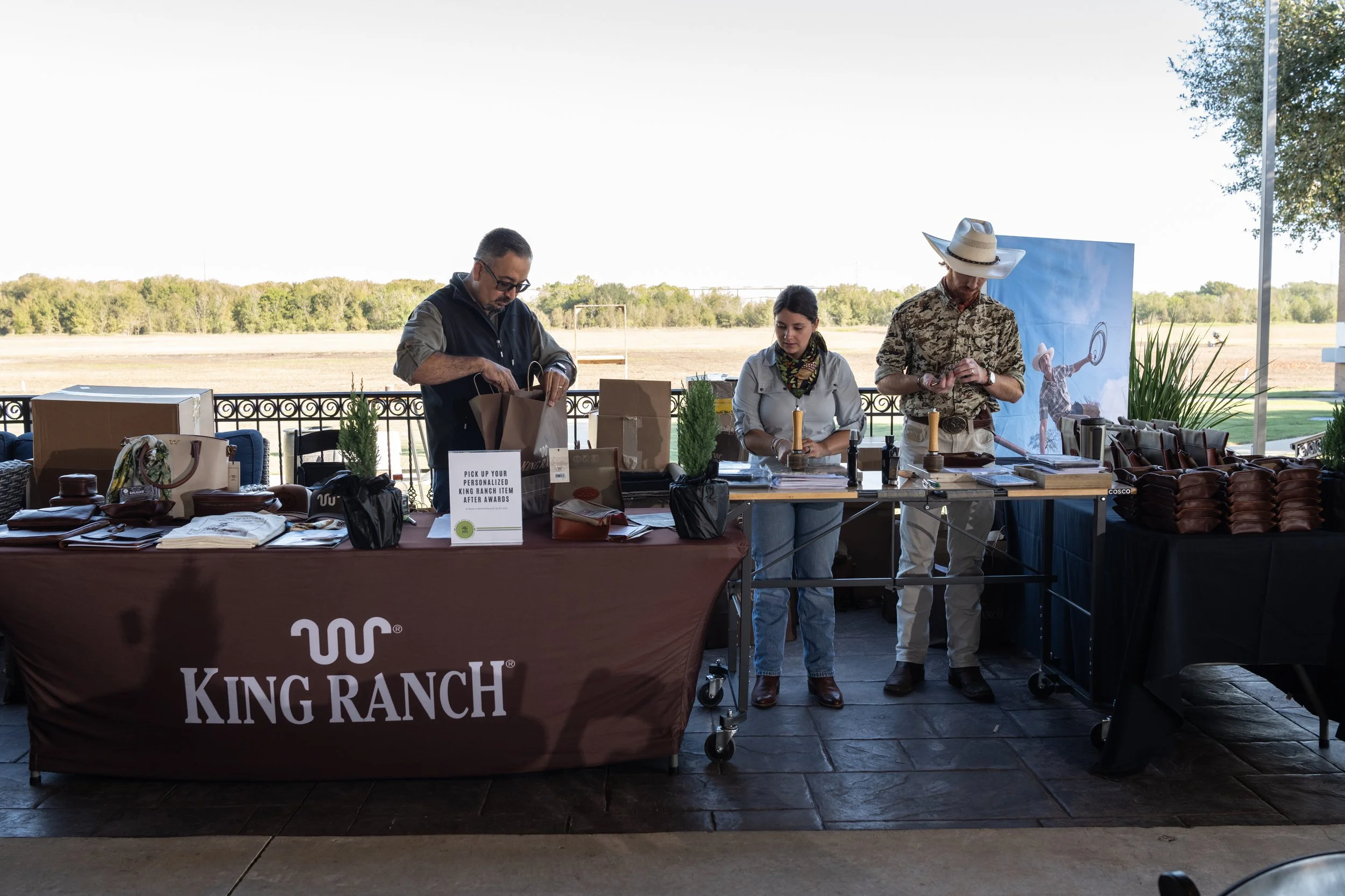 152_TreesforHoustonRootsandShoots_DanielOrtizPhoto_100926.jpg