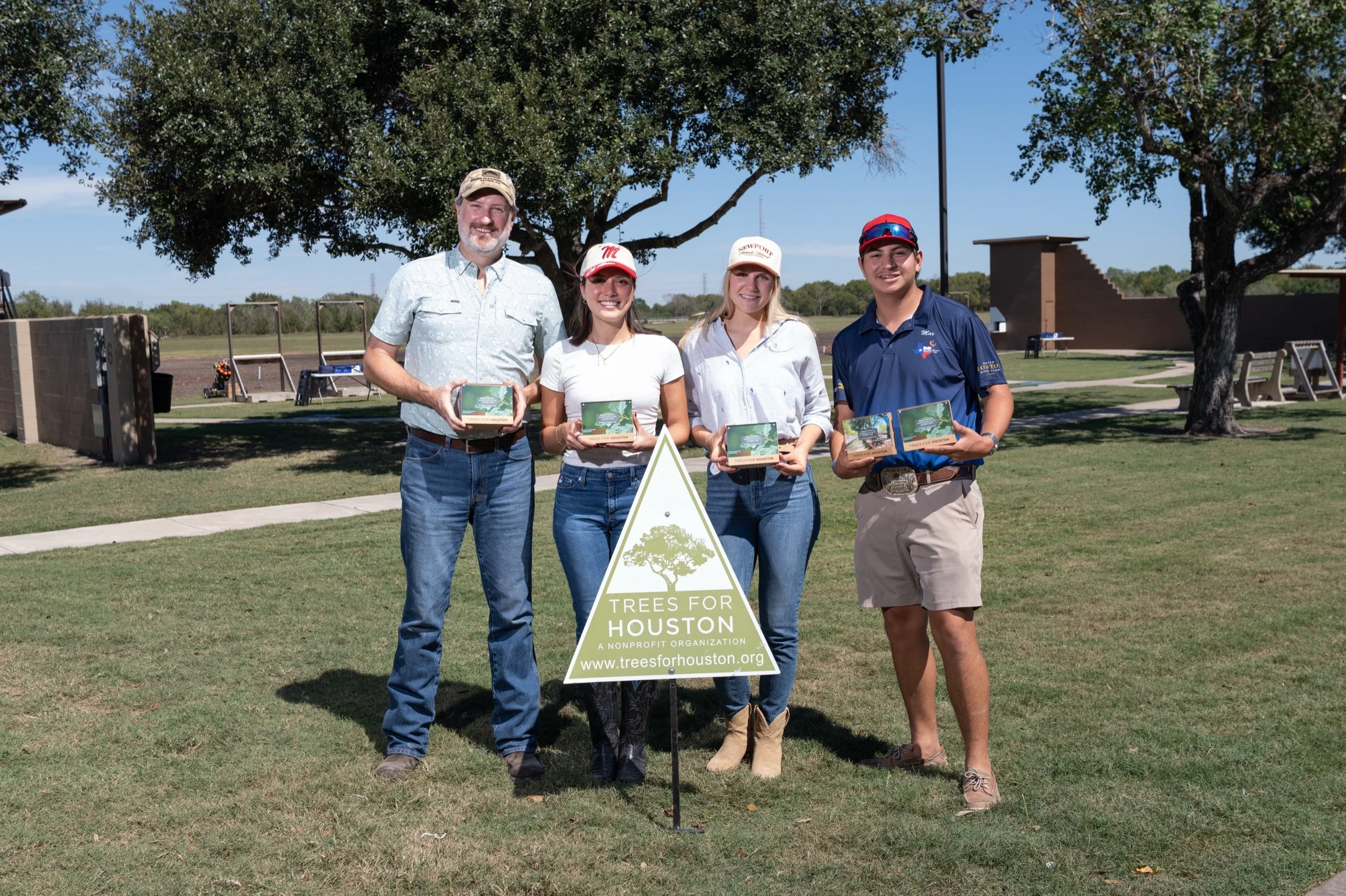 485_TreesforHoustonRootsandShoots_DanielOrtizPhoto_100926.jpg