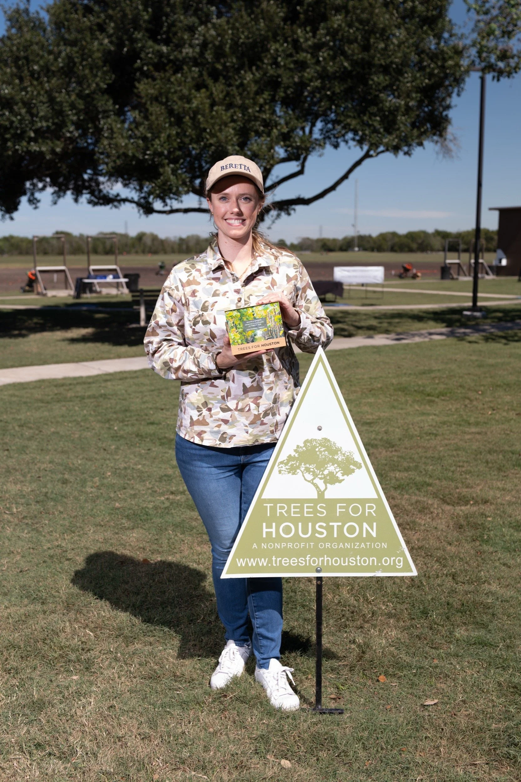 490_TreesforHoustonRootsandShoots_DanielOrtizPhoto_100926.jpg