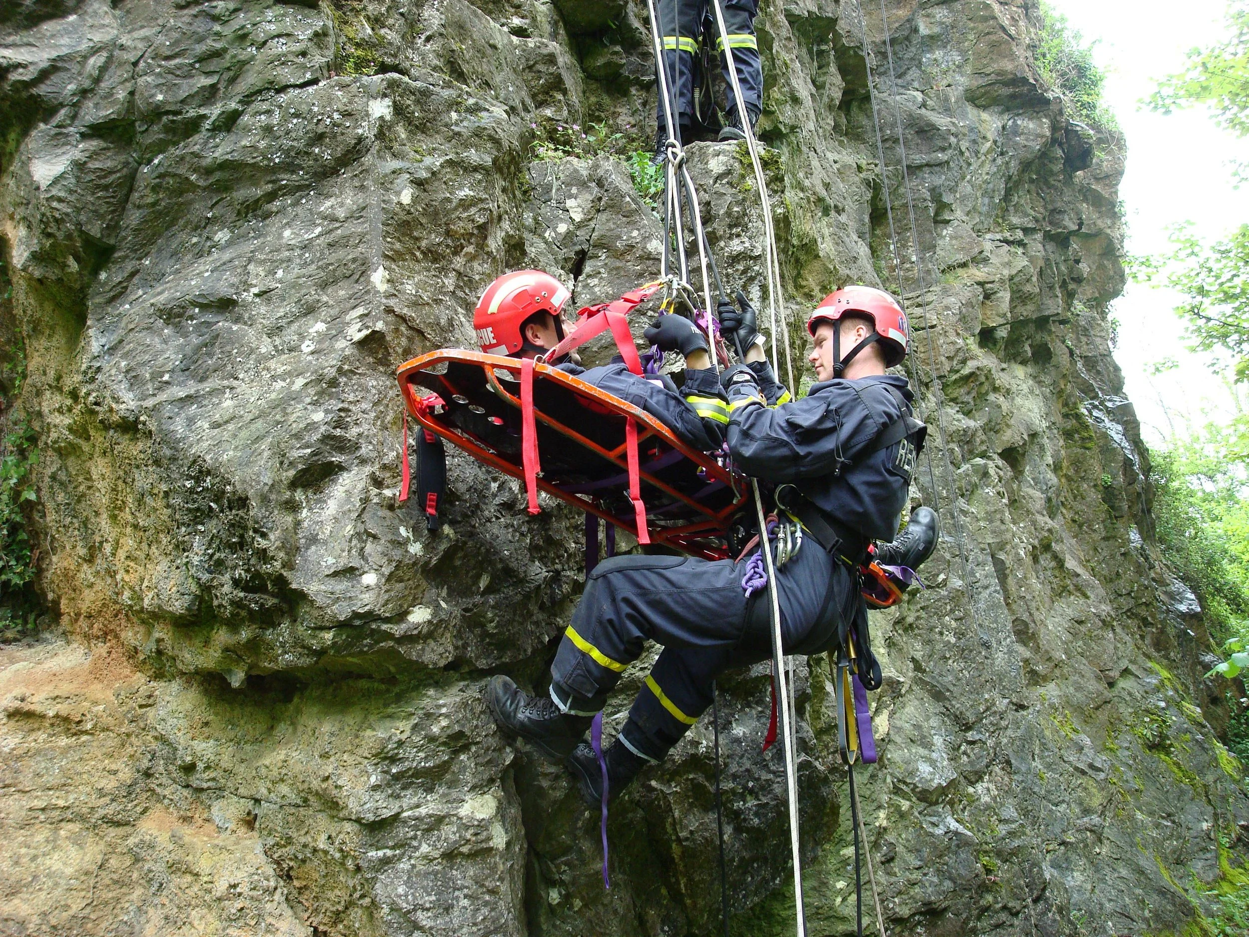 rescue 3 oceania rope rescue.jpg