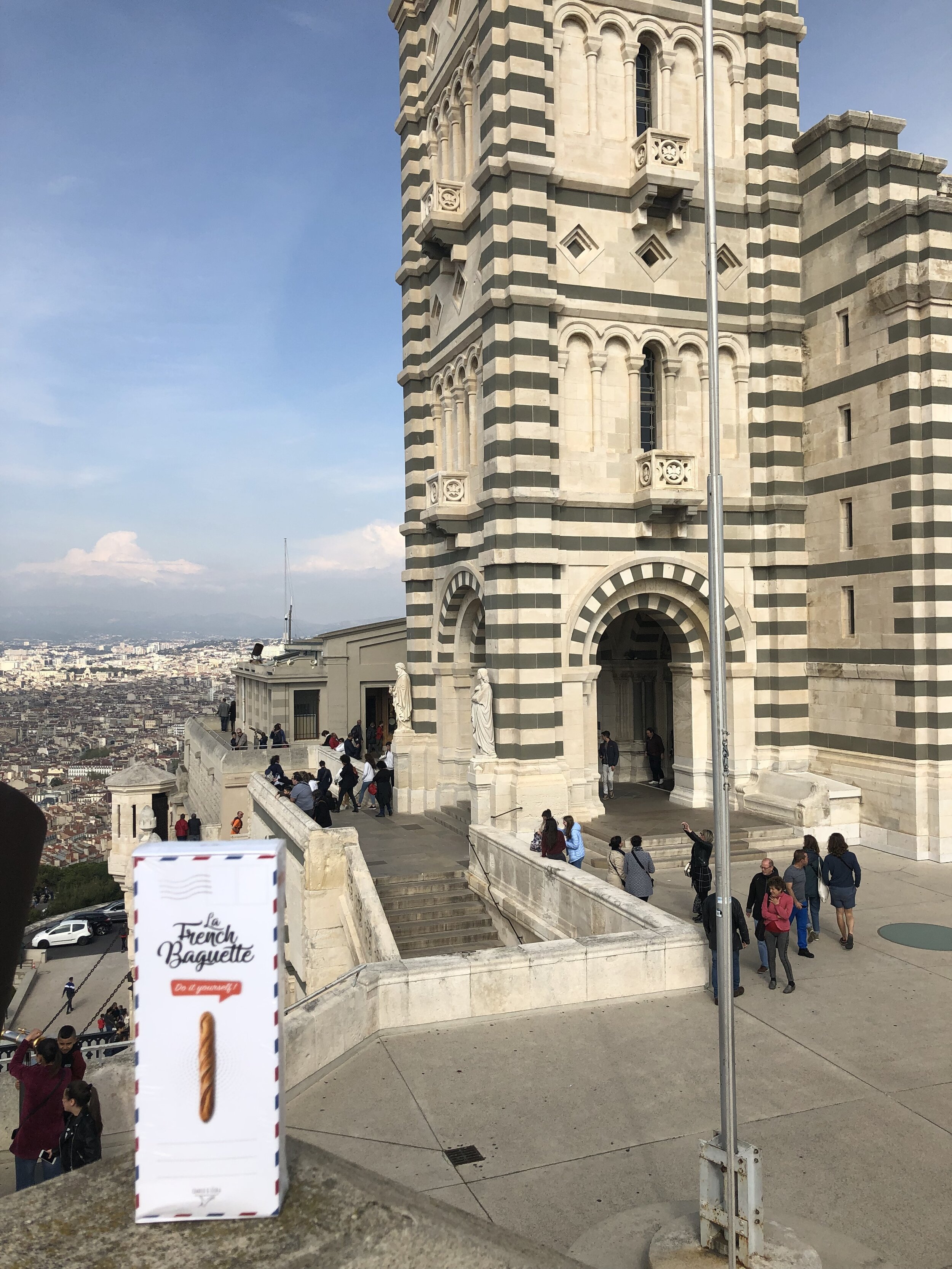 La French Baguette à Marseille.jpeg