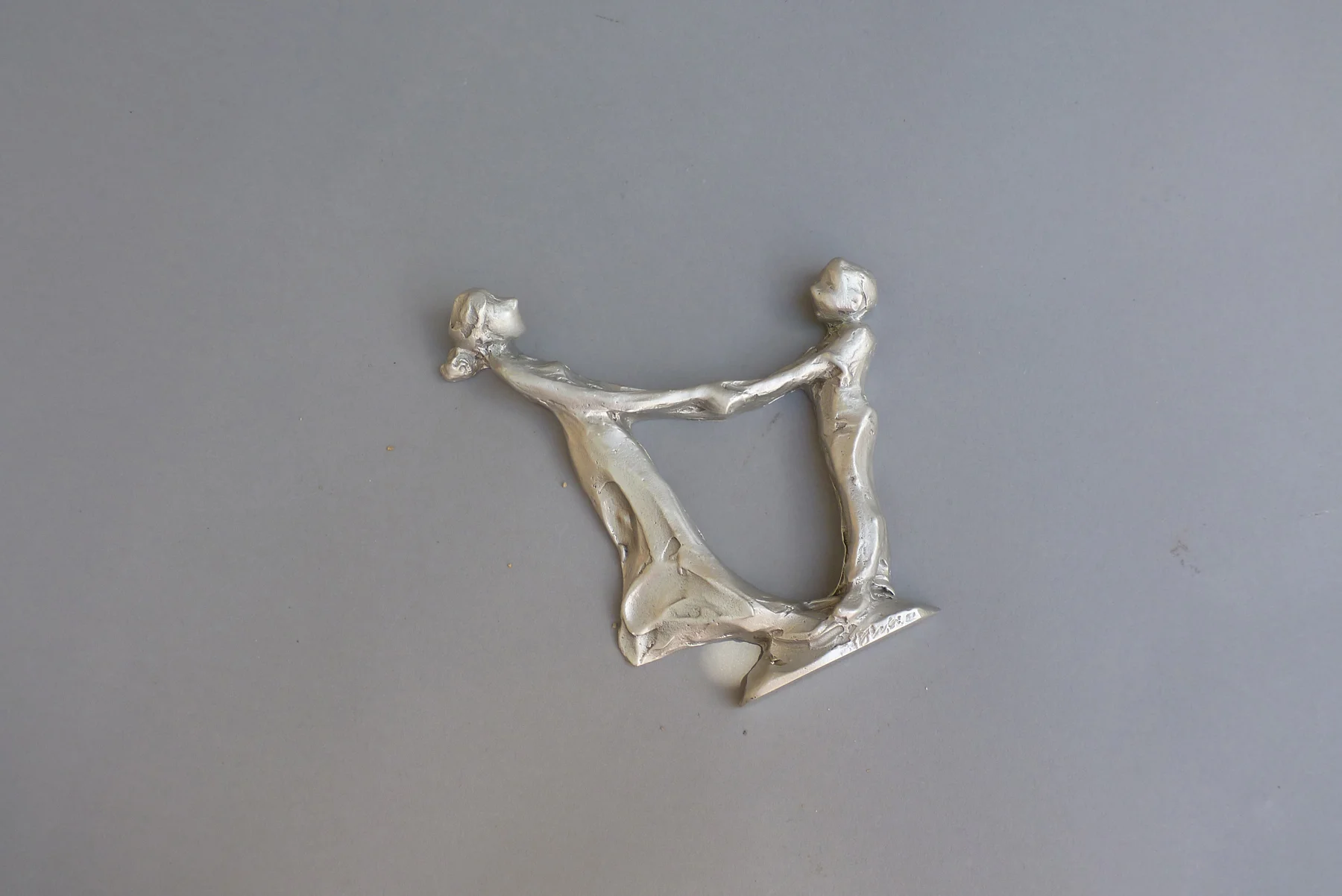 "Trust (Ornament)"