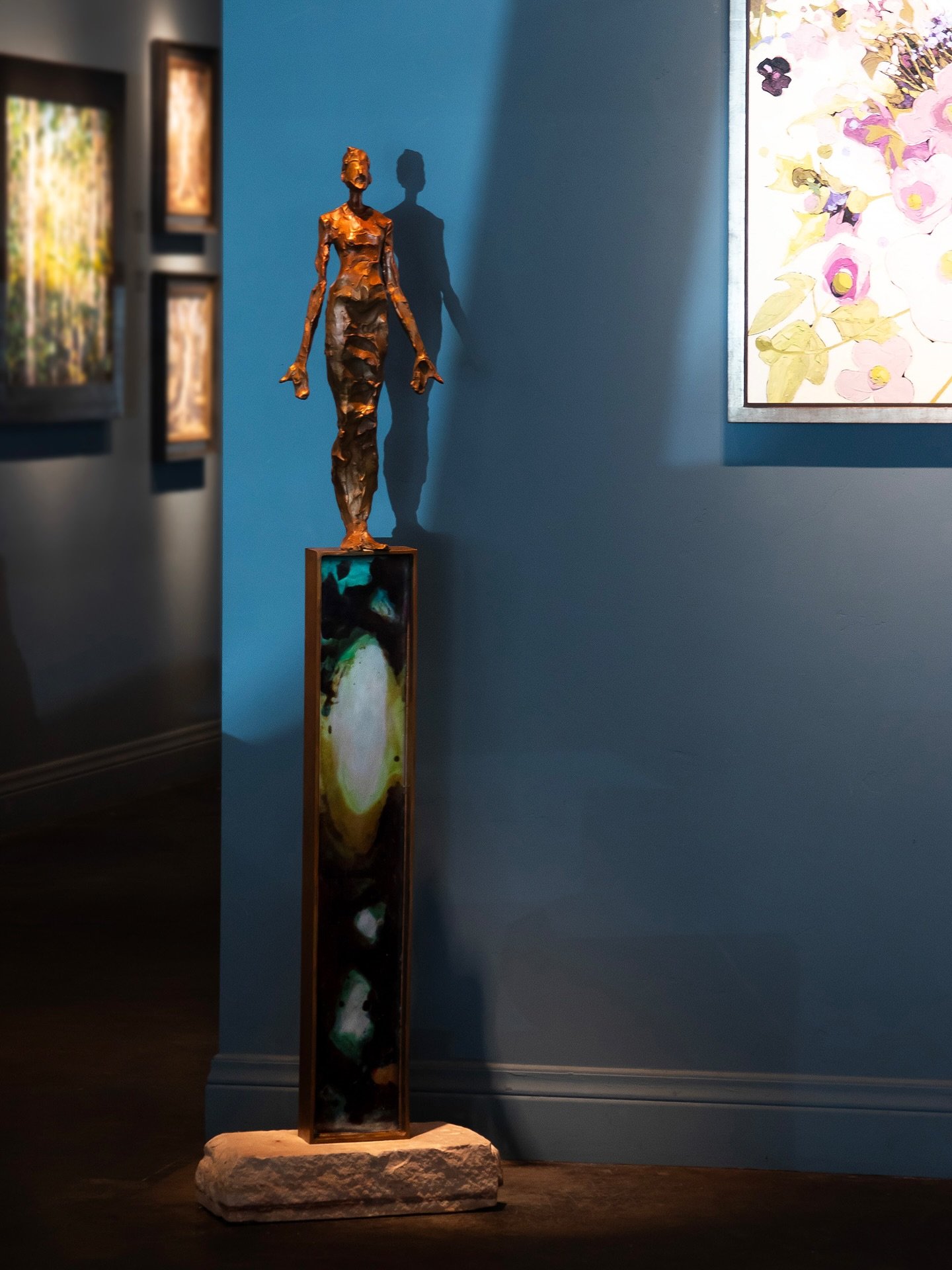 Combining bronze and resin, Jane DeDecker creates sculpture that play with both space and light. Her pieces elegantly transform and elevate the spaces they occupy.
&bull;
&ldquo;Yes&rdquo;
Jane DeDecker
62.5&Prime;&times;10&Prime;&times;5&Prime;
Bron