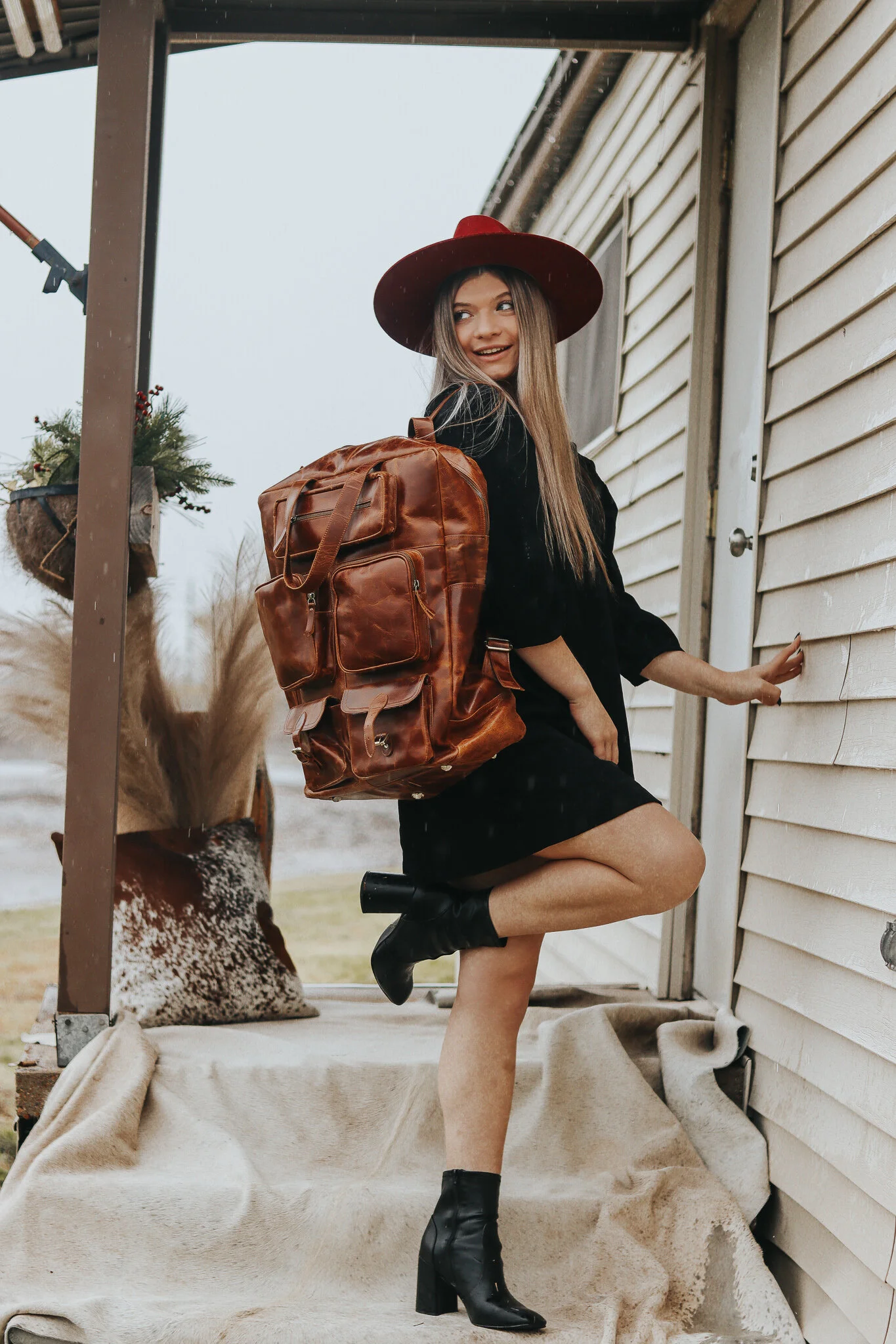 7FEE54C6-B425-40DB-94D1-A436A9AEB014