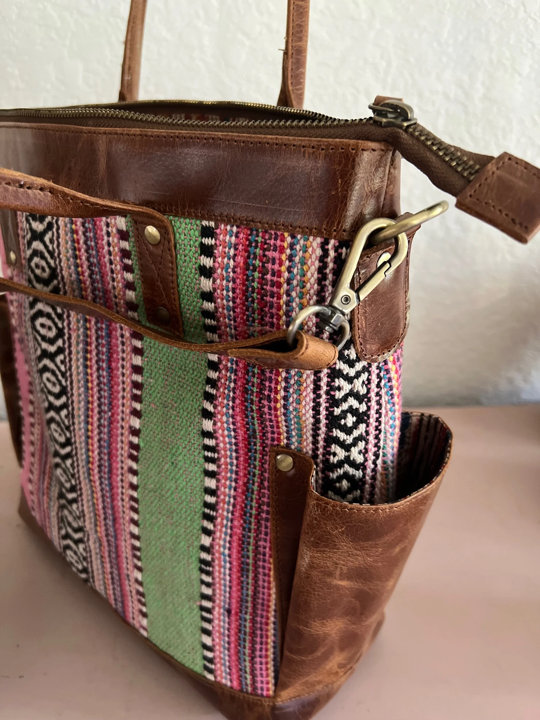 1FFA78C2-89FD-4360-BF68-963E15623299