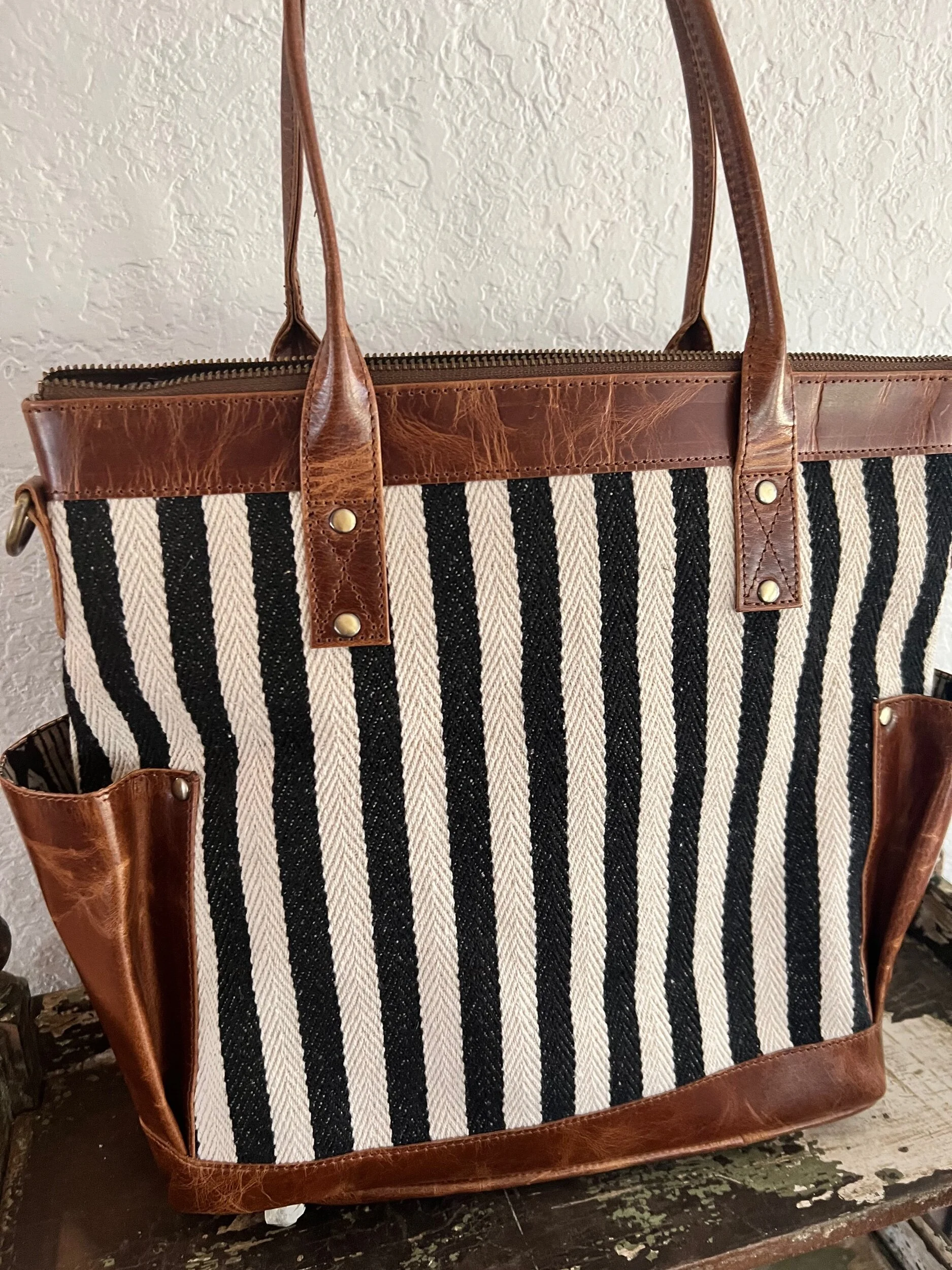 252D7ED2-FD26-4B9C-AEF8-34E33D0DDE36