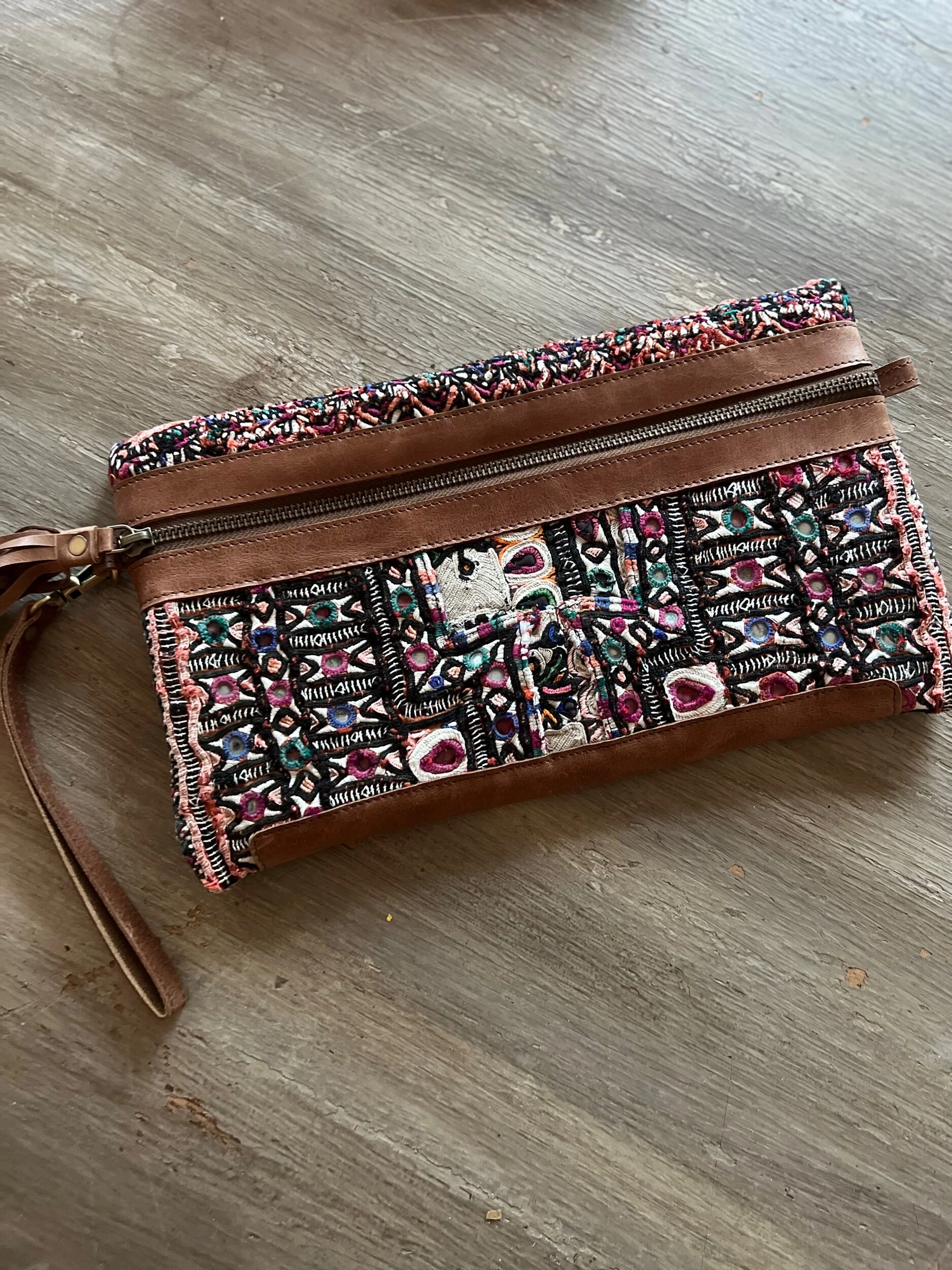 E01CDD30-D38F-410C-8A7B-25E4B948F98D