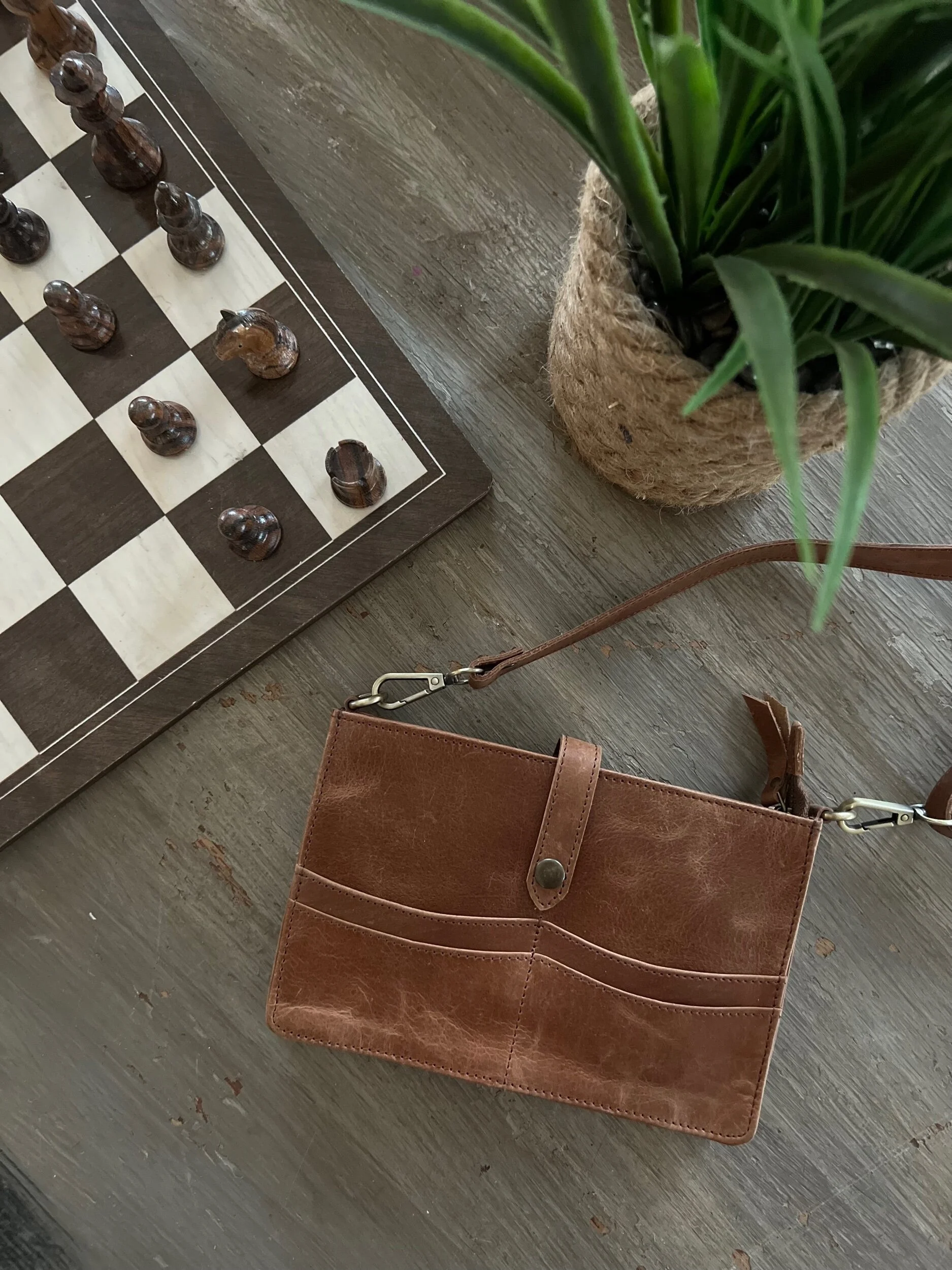 0E18DD8A-8F96-43D5-A4B4-8C4F6C4F279E