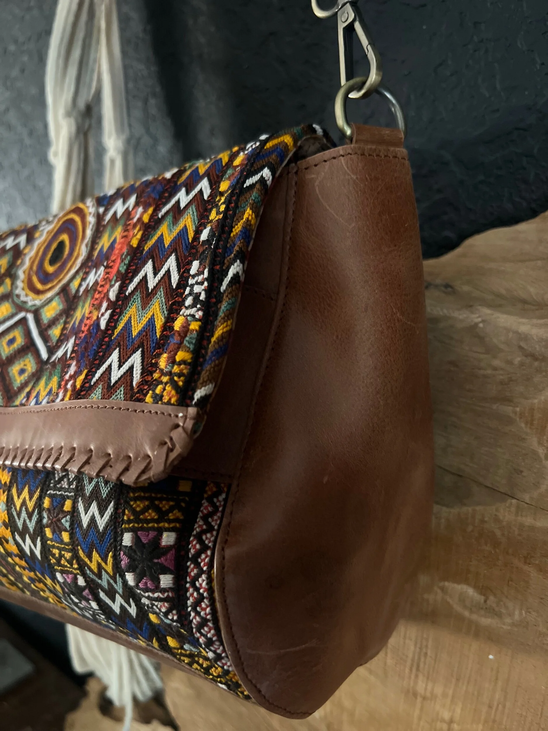 DDFA93FD-FB6B-4804-928B-F57F220BA7DC