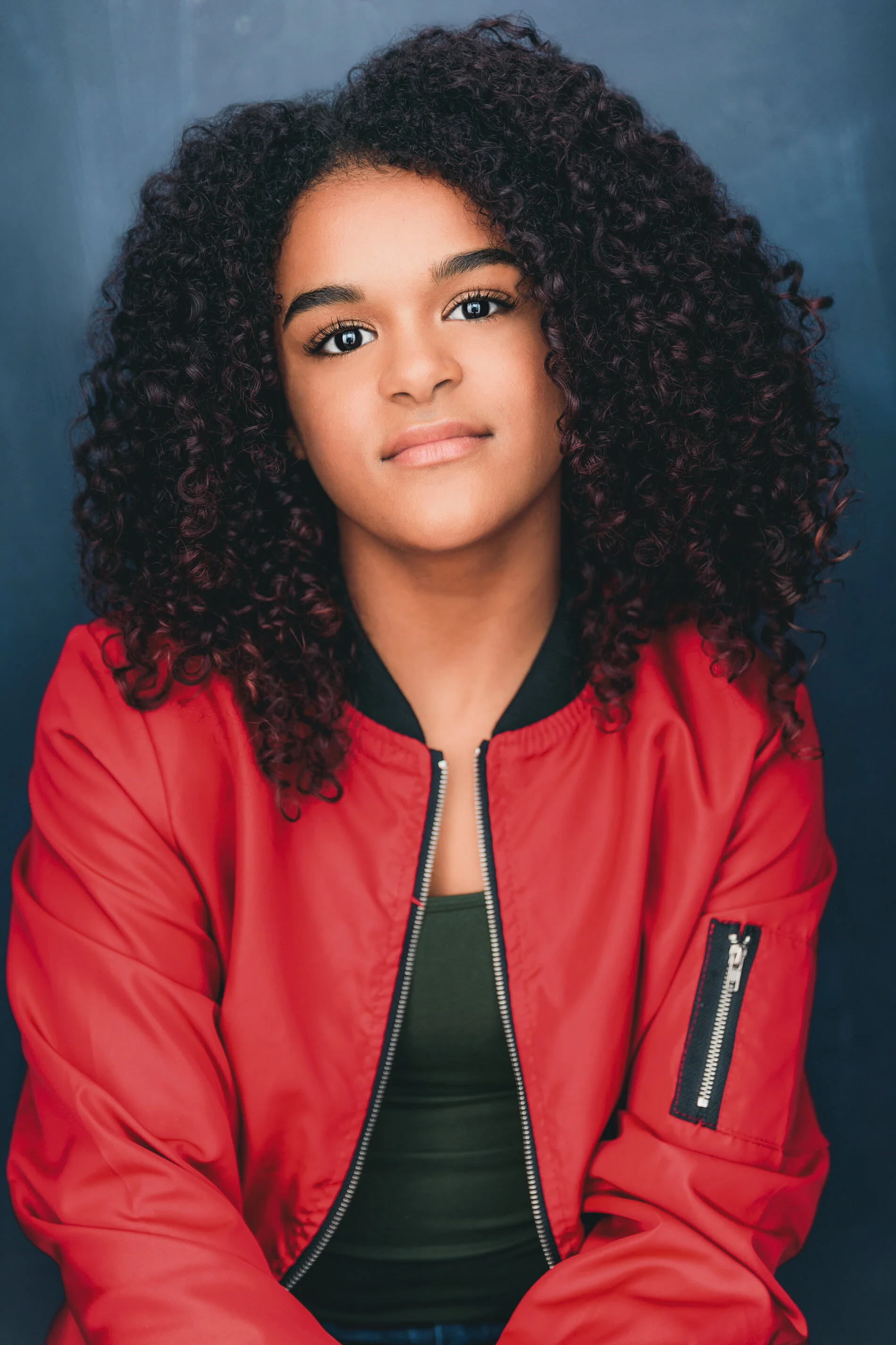 Broadway Actor Gianna Harris ON: How to Process Fear + Anxiety &amp; the Importance of Speaking About Mental Health with Your Kids at an Early Age - MU #193