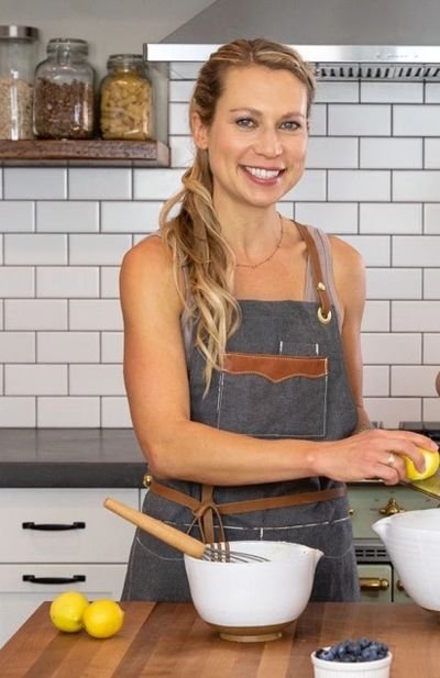 NY Times Bestselling Cookbook Author Elyse Kopecky ON: Rise and Run: Recipes, Rituals and Runs to Fuel Your Day  - Co-Authored by Olympian Shalane Flanagan