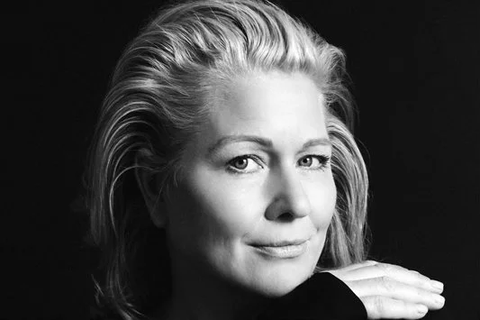 Super Model Emme ON: Healing Body Dysmorphia + Anxiety and How to Live (and Eat!) with Purpose + Joy