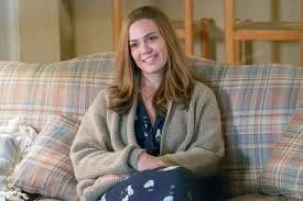 "Freaking" Bombs and Secret Drinking - S:3 Ep. 14 "The Graduates"