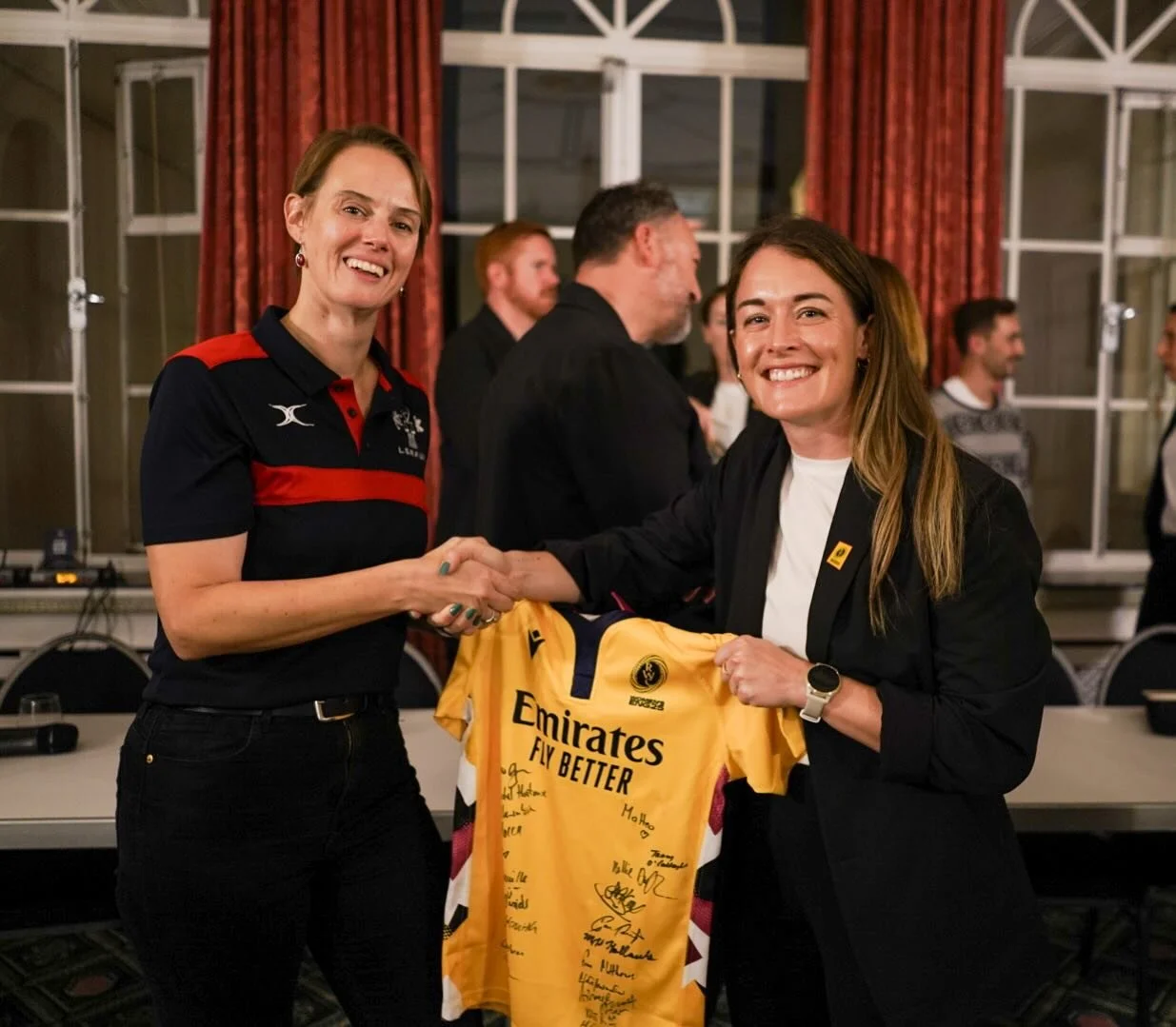 🎤 THANK YOU 🙏🏼 

We were lucky enough to be joined by a panel of Women&rsquo;s Rugby World Cup referees, TMOs and officials for an intimate Q&amp;A hosted by our VP @hannah_unhacked 

Good luck to @maggieseeoh @katnissroche @clara.mun and team thi